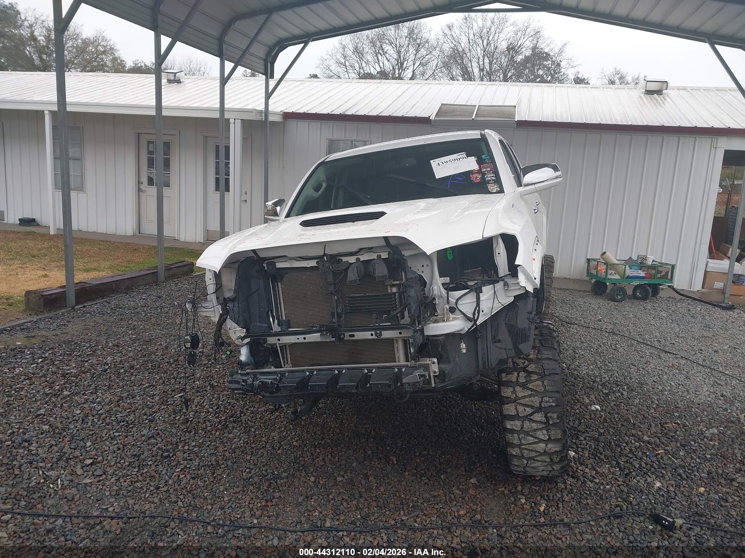 TOYOTA TACOMA image 6