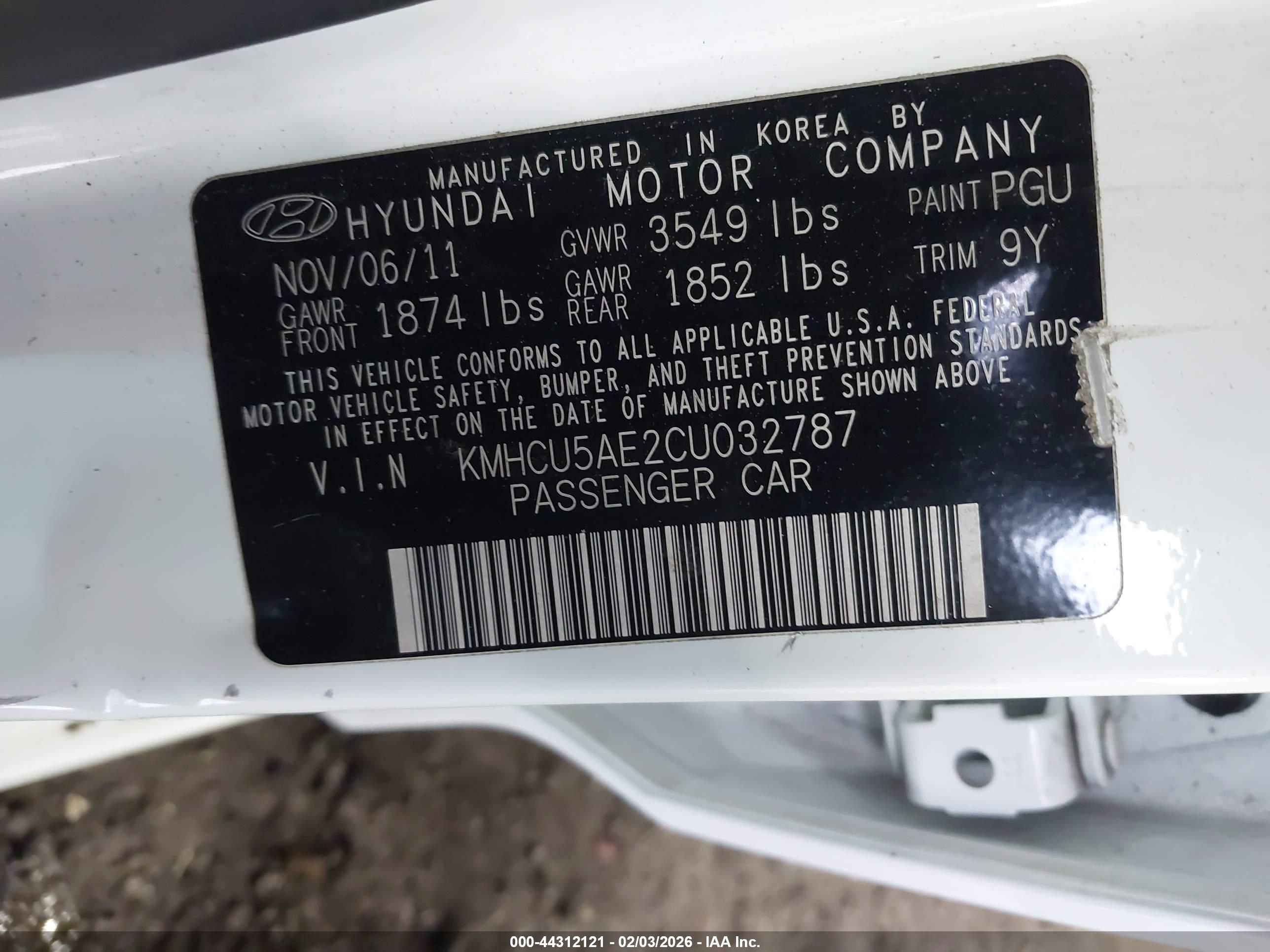 HYUNDAI ACCENT image 9