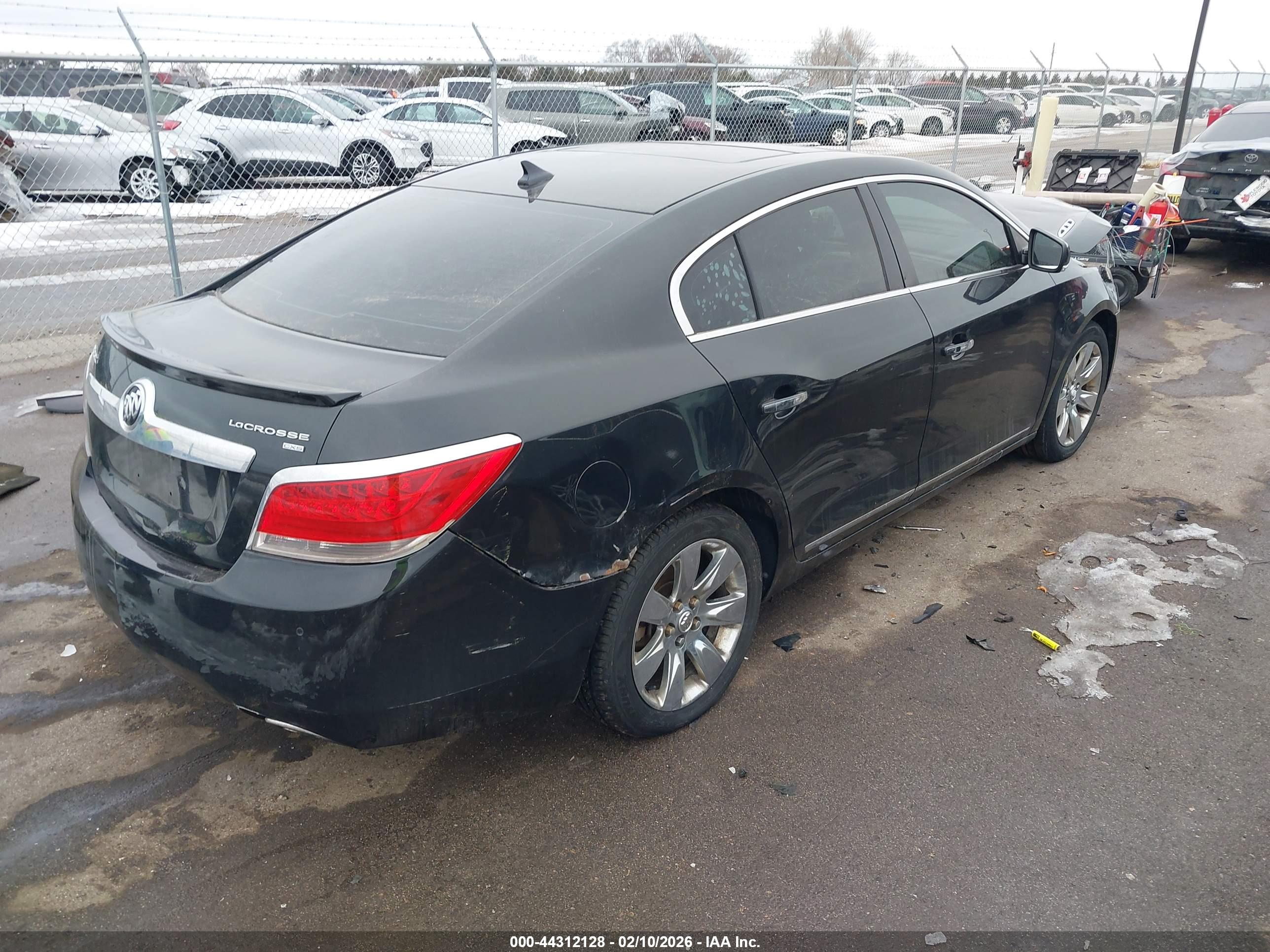 BUICK LACROSSE image 4