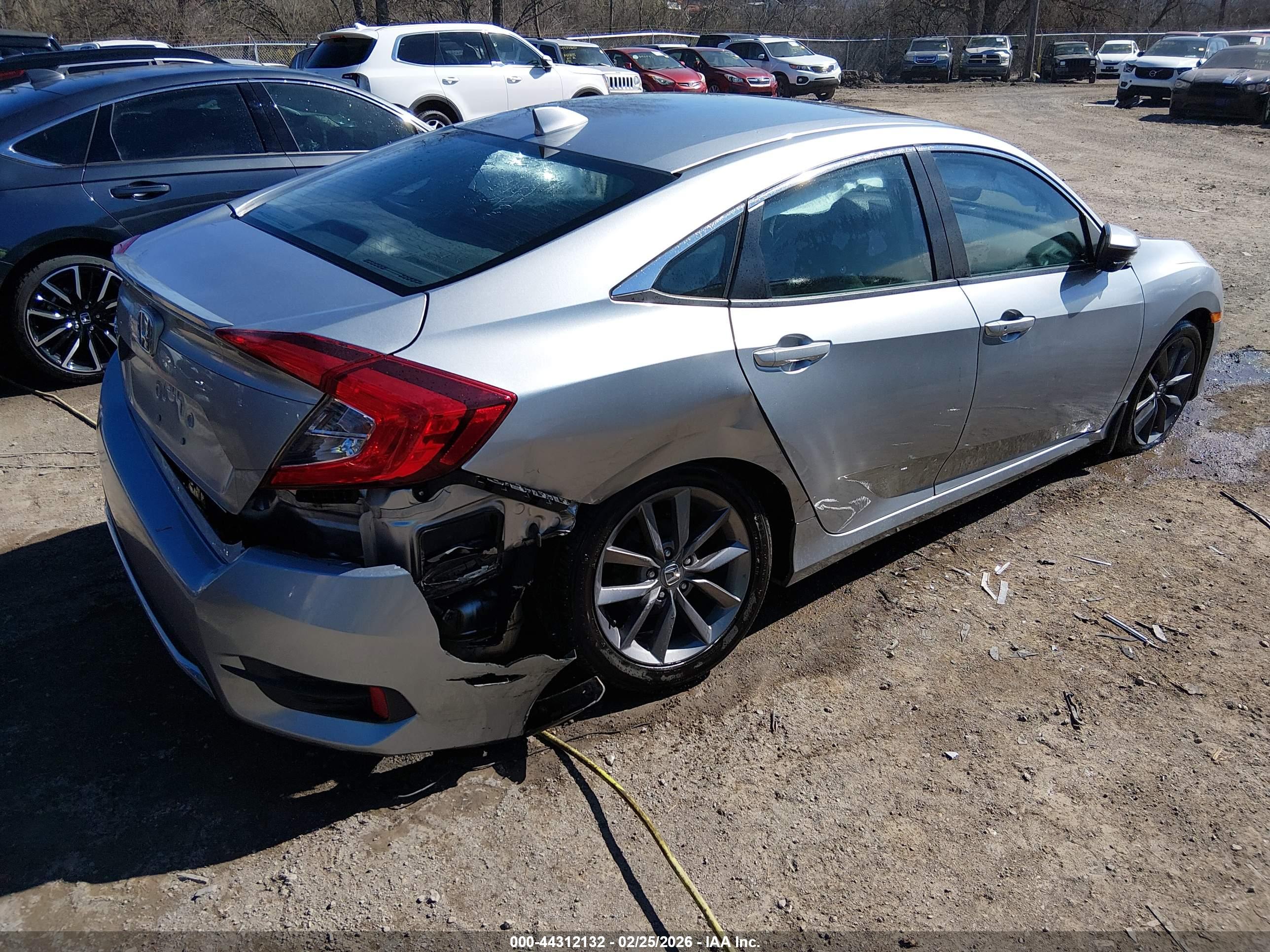 HONDA CIVIC image 4