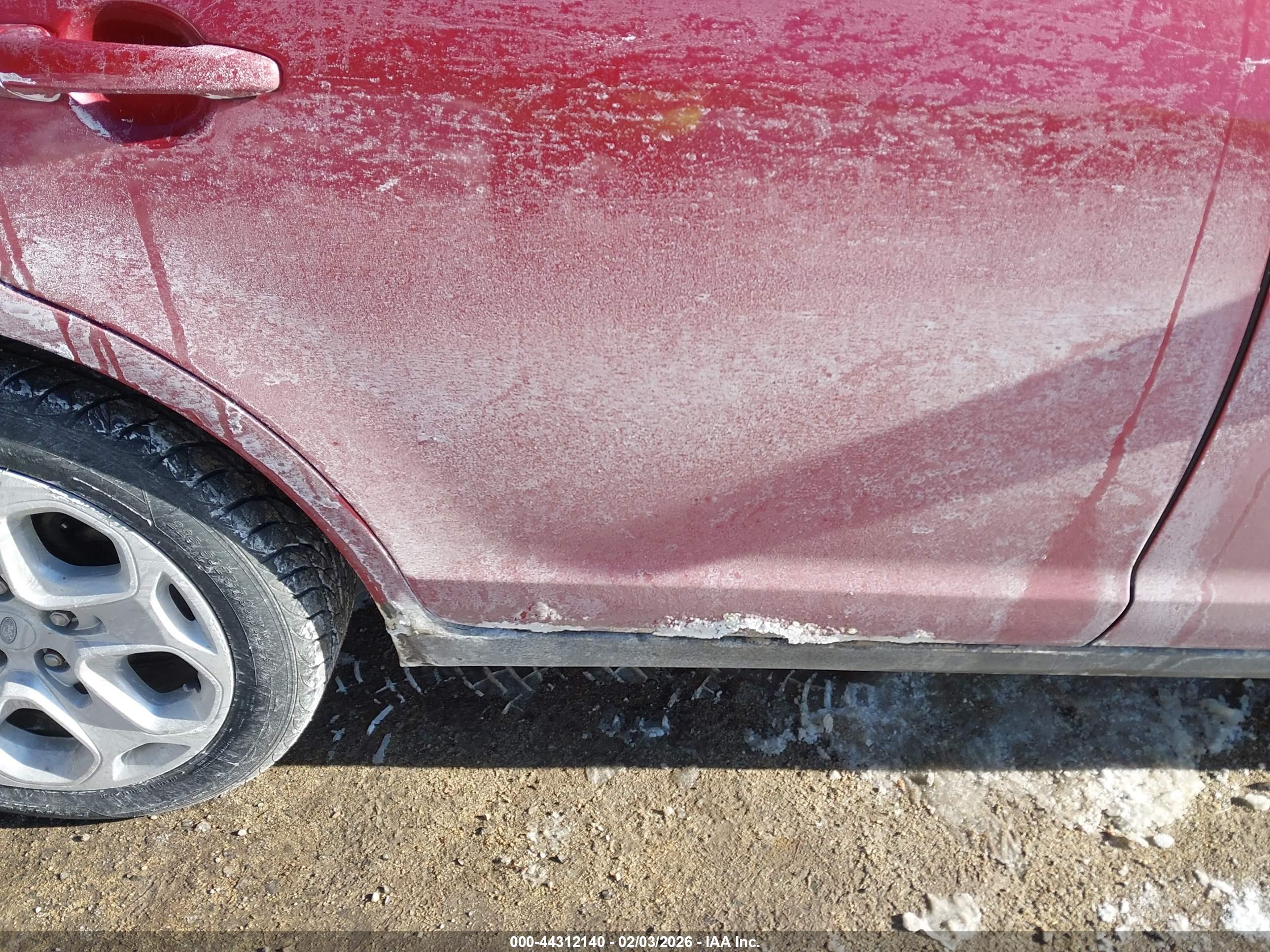 FORD FUSION image 6