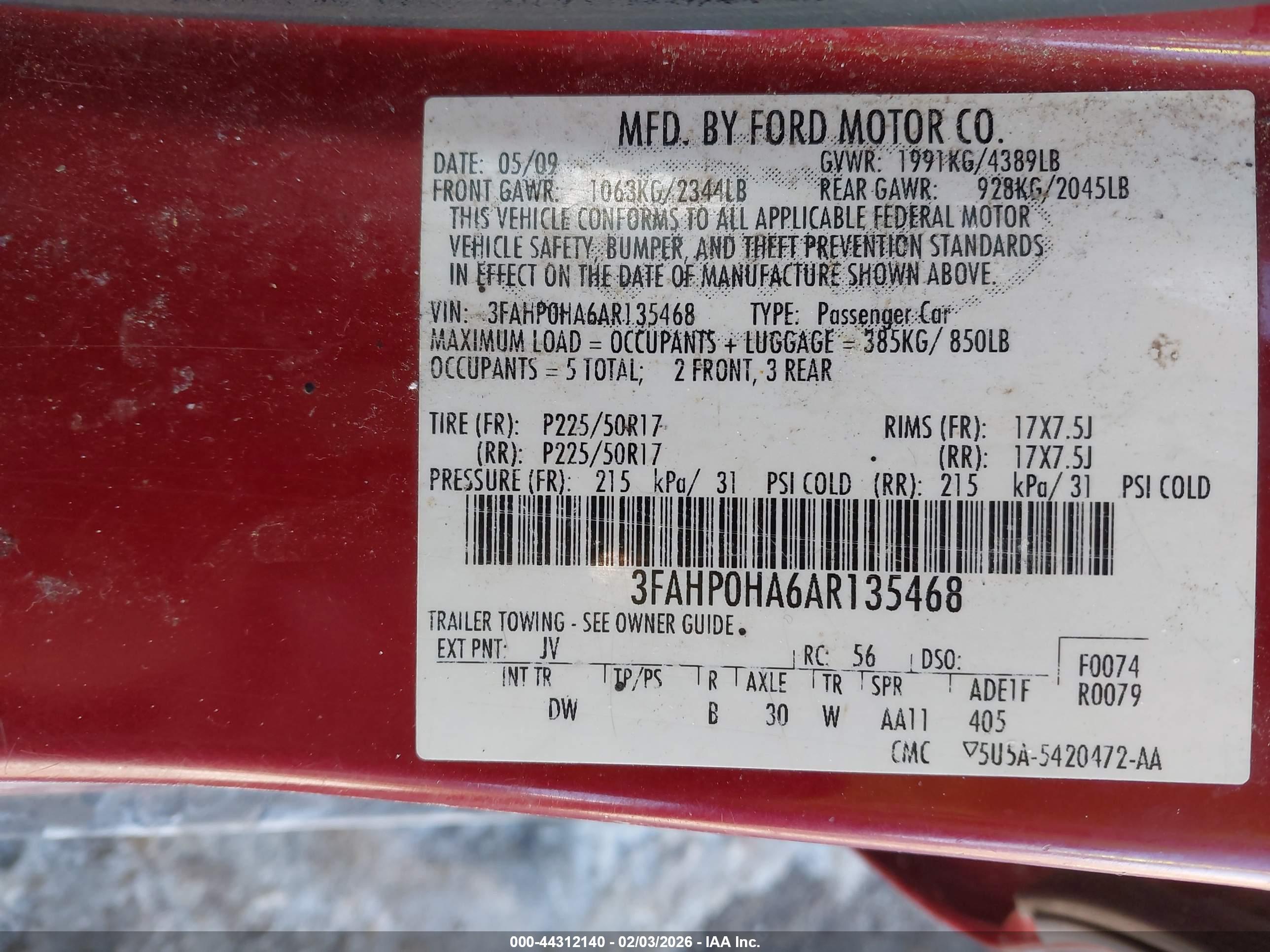 FORD FUSION image 9