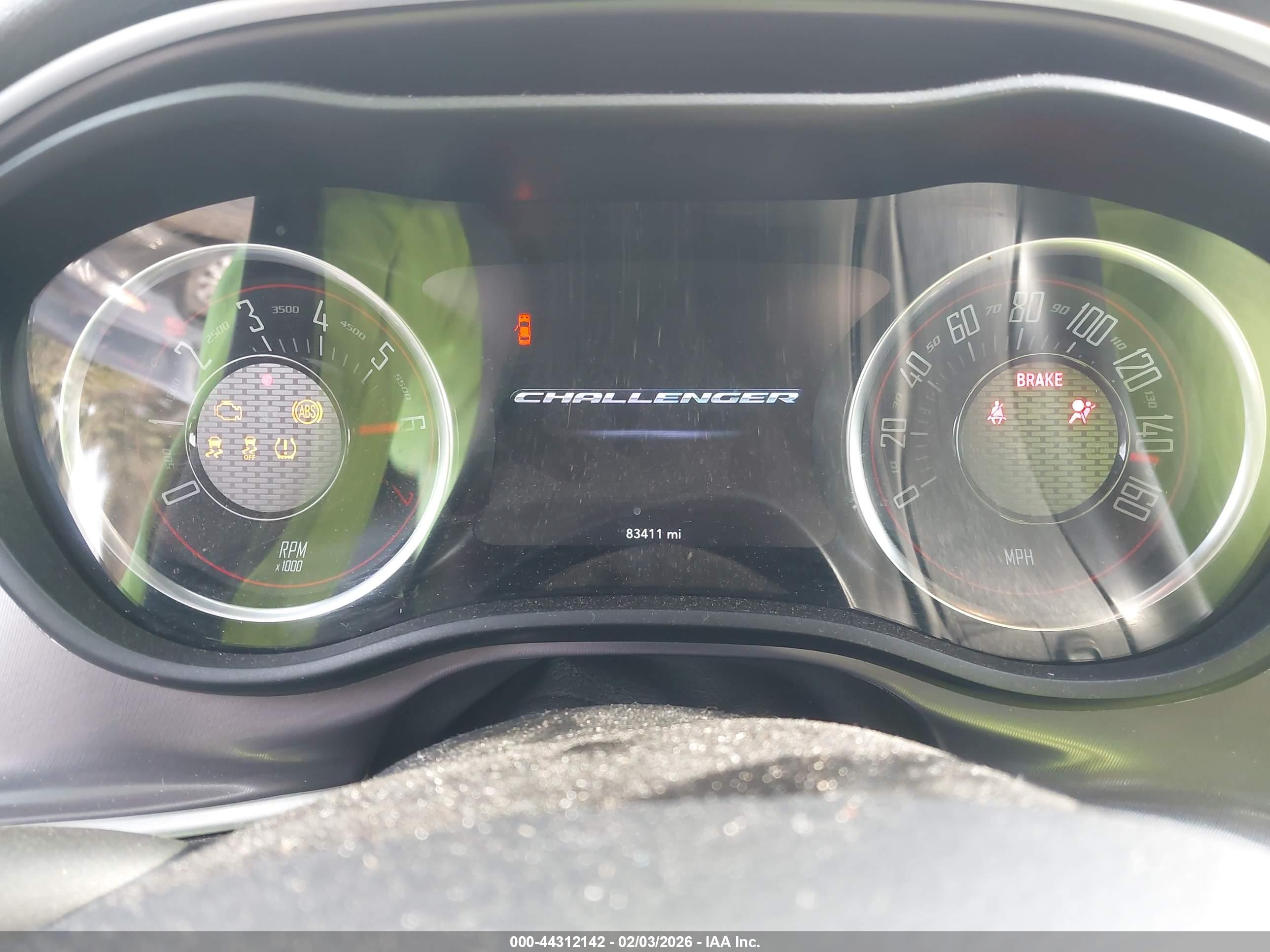 DODGE CHALLENGER image 7