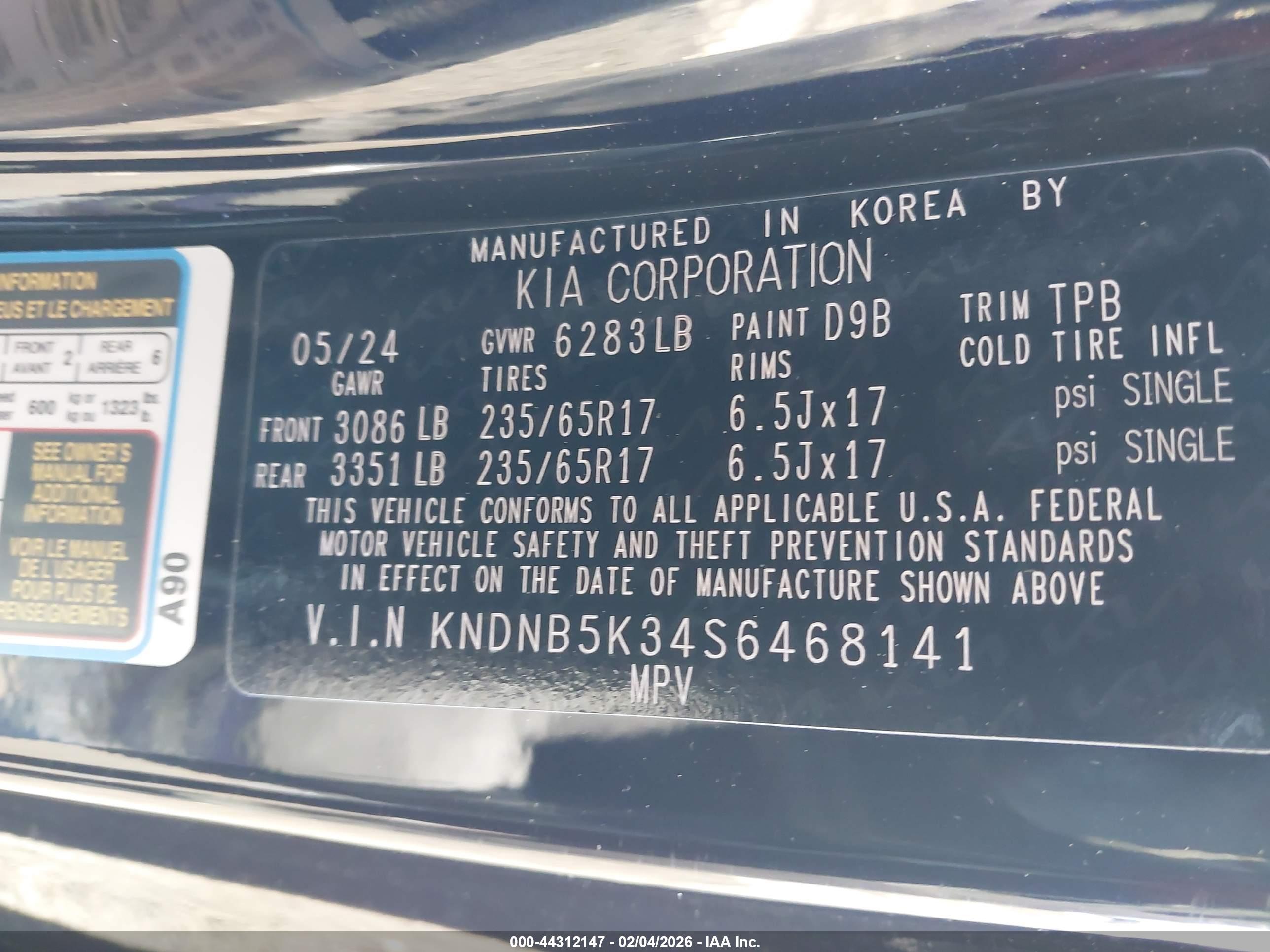 KIA CARNIVAL image 9