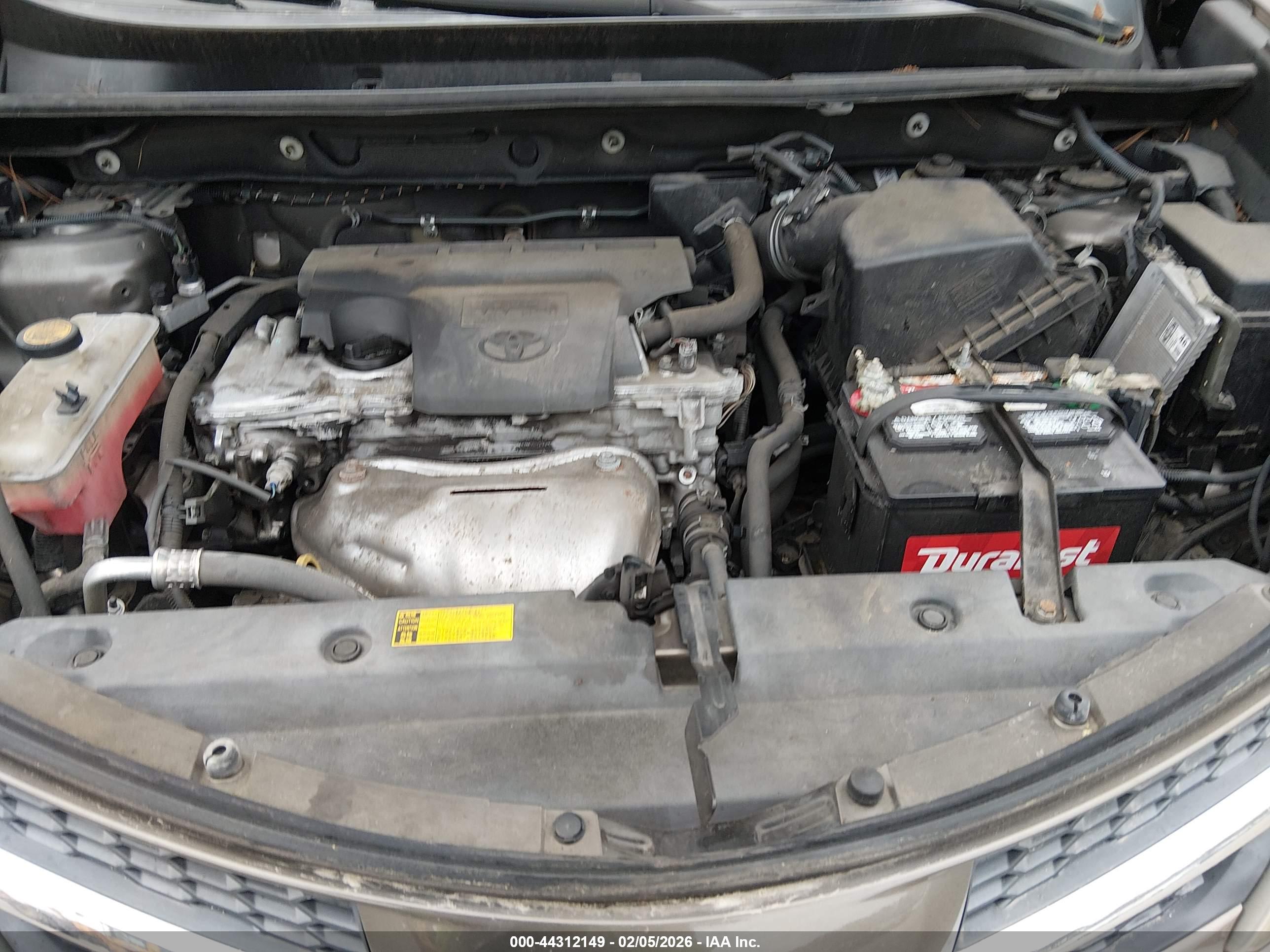 TOYOTA RAV4 image 10