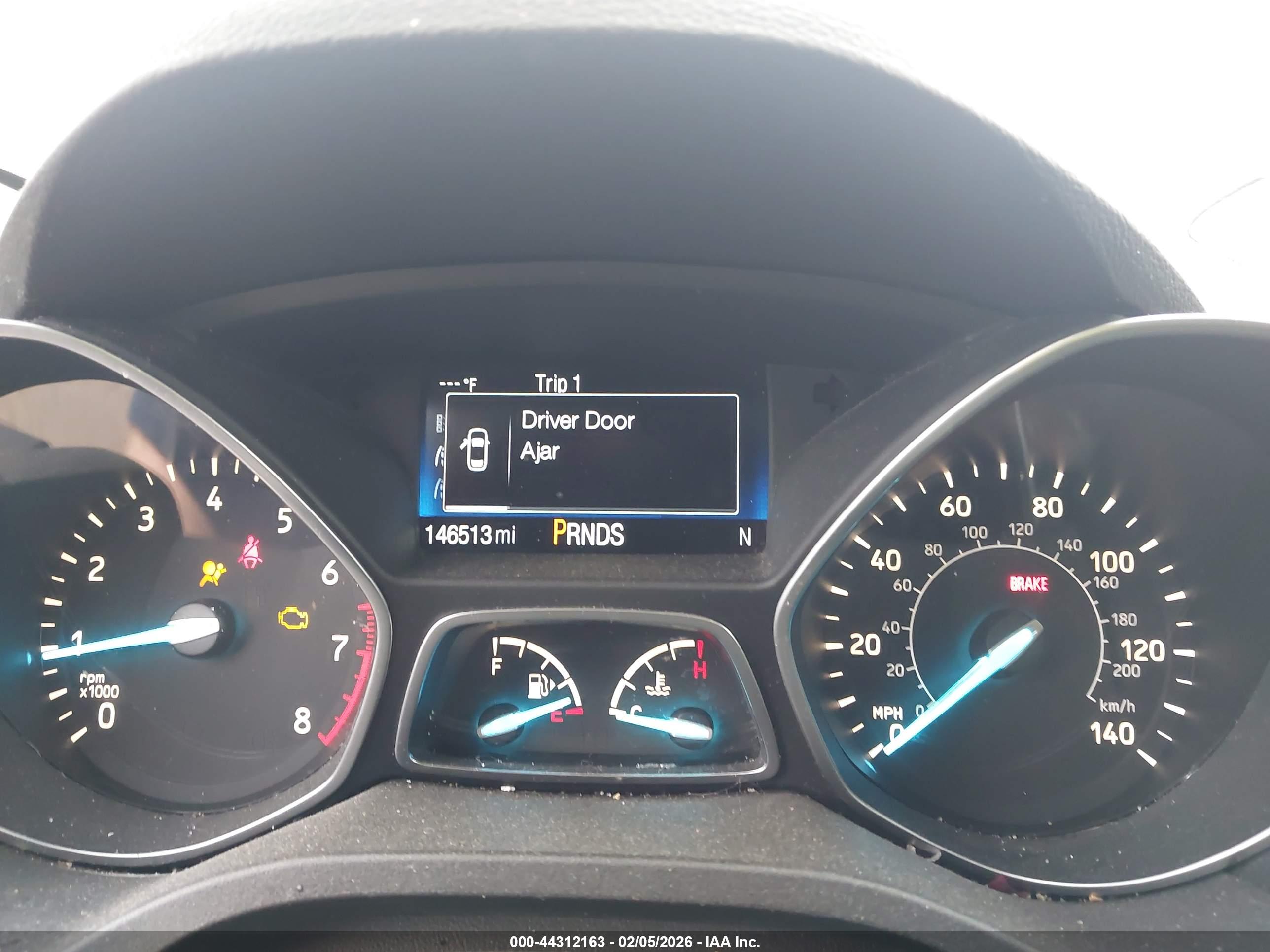 FORD ESCAPE image 7