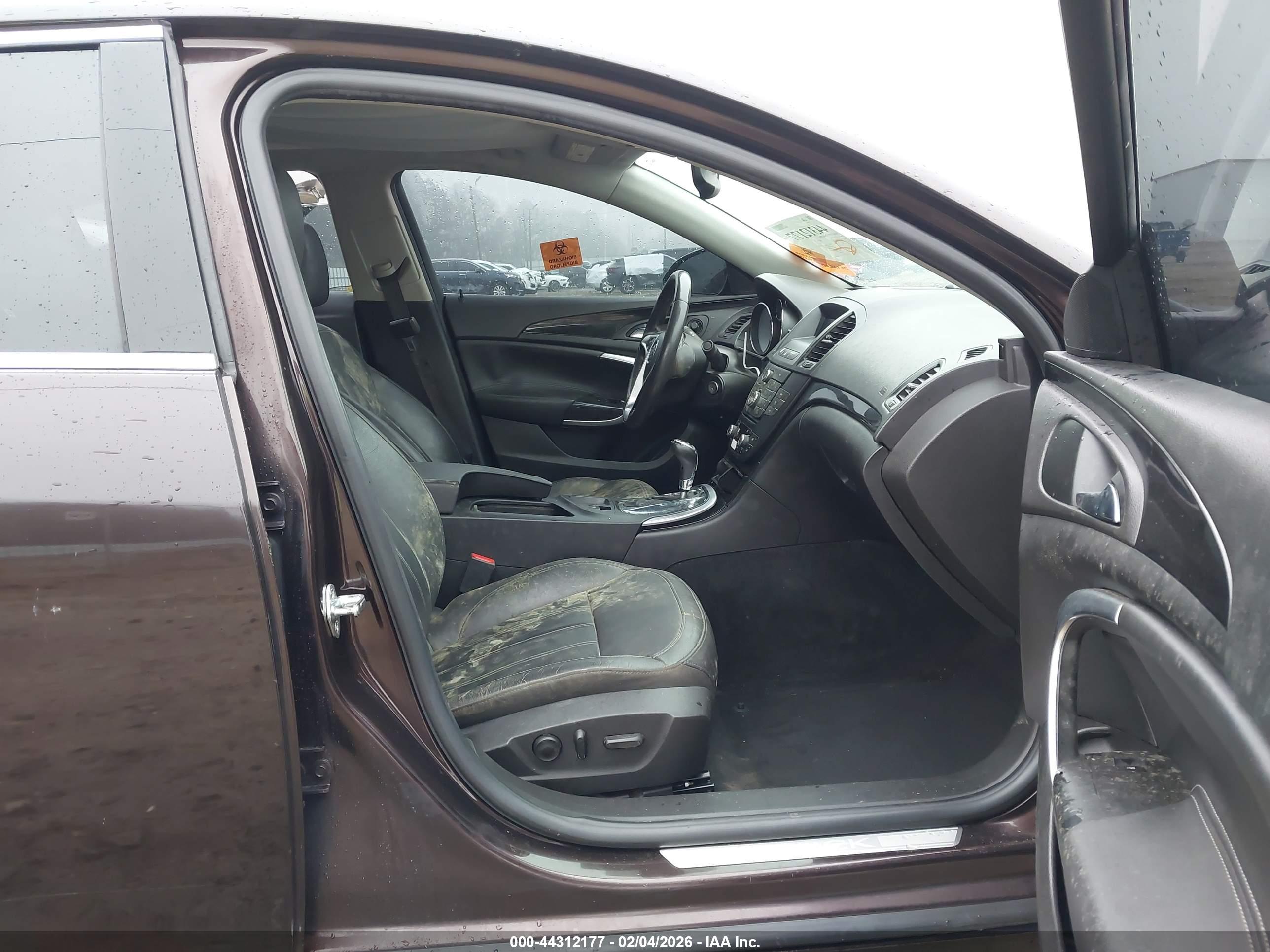 BUICK REGAL image 5
