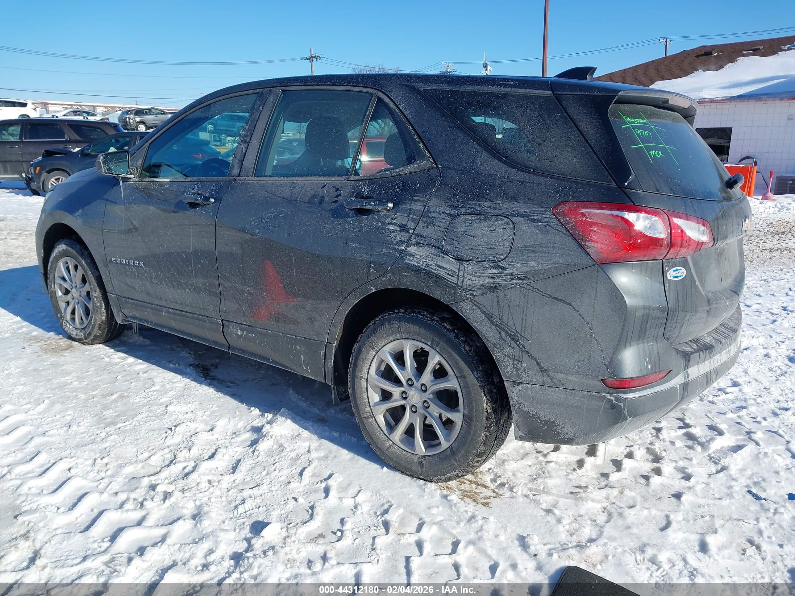 CHEVROLET EQUINOX image 3