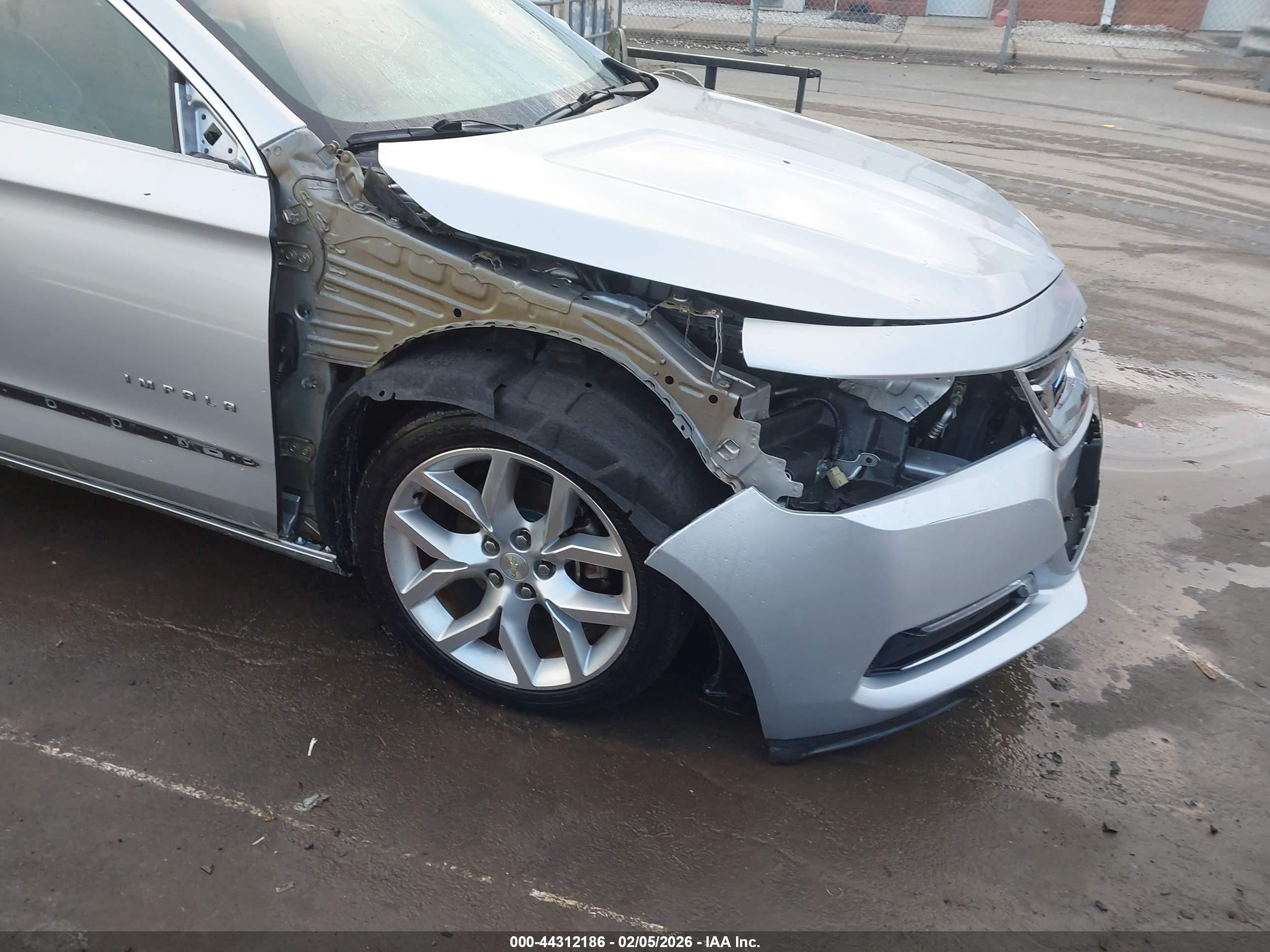 CHEVROLET IMPALA image 6