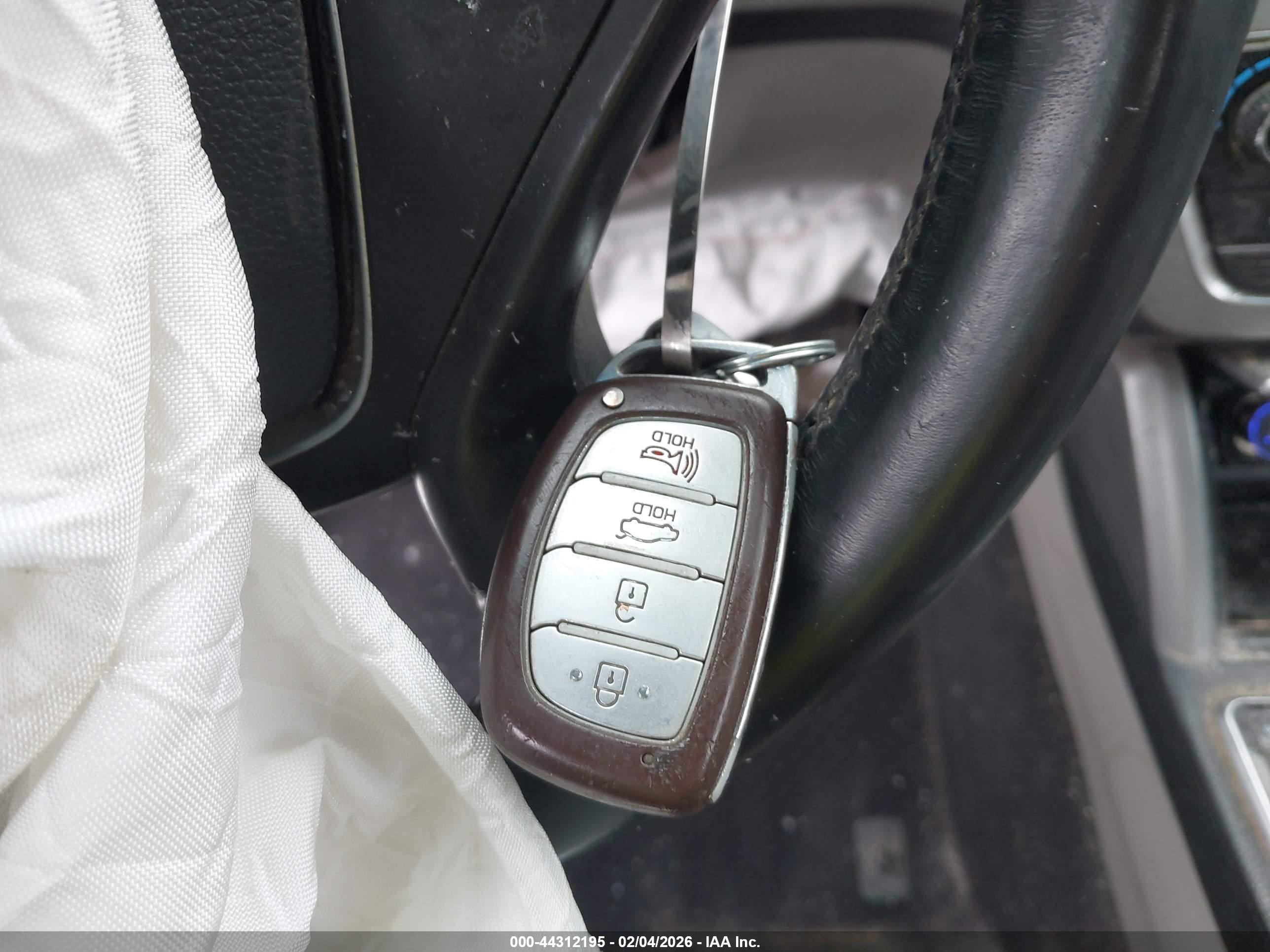 HYUNDAI SONATA image 11