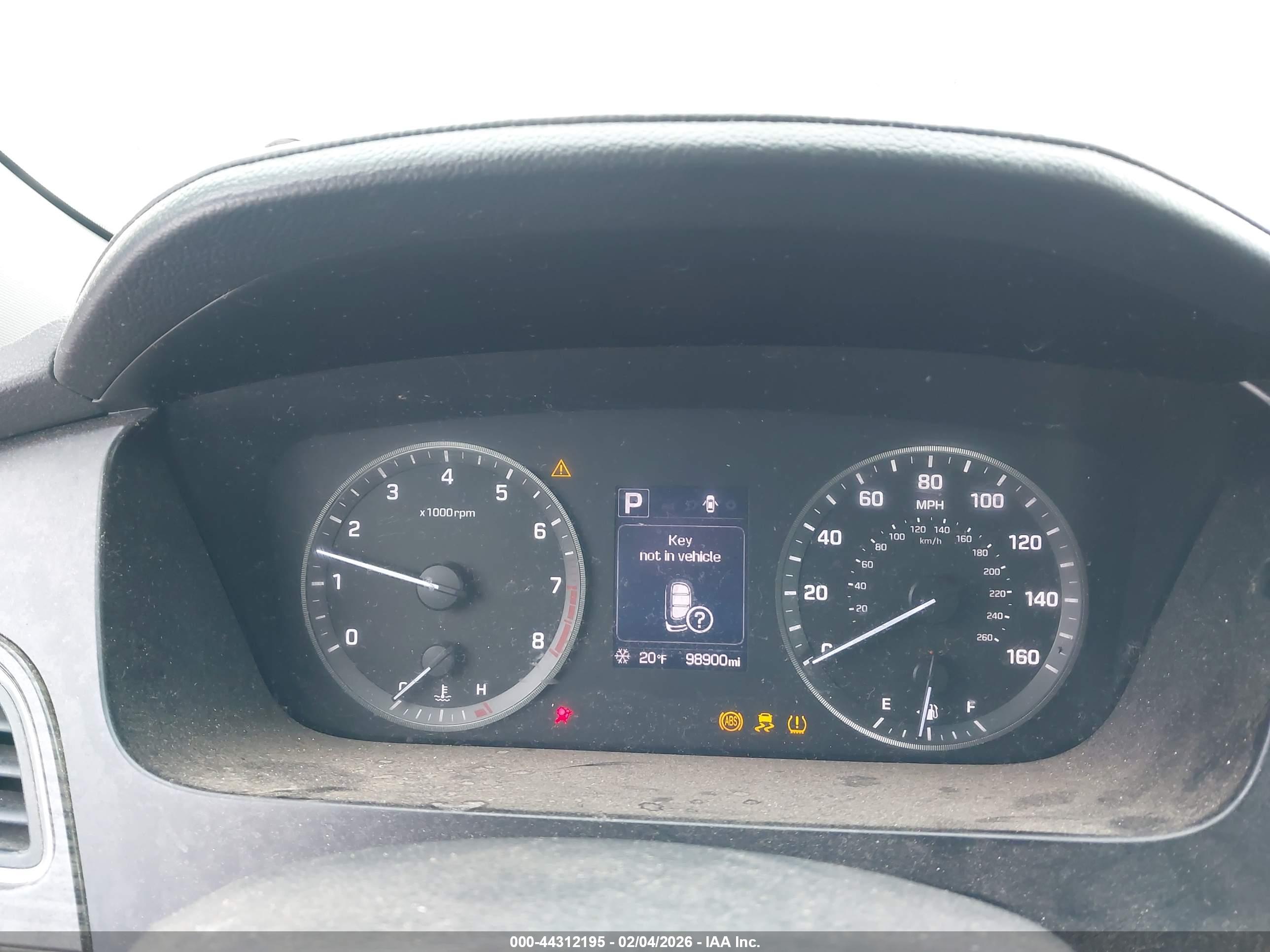 HYUNDAI SONATA image 7