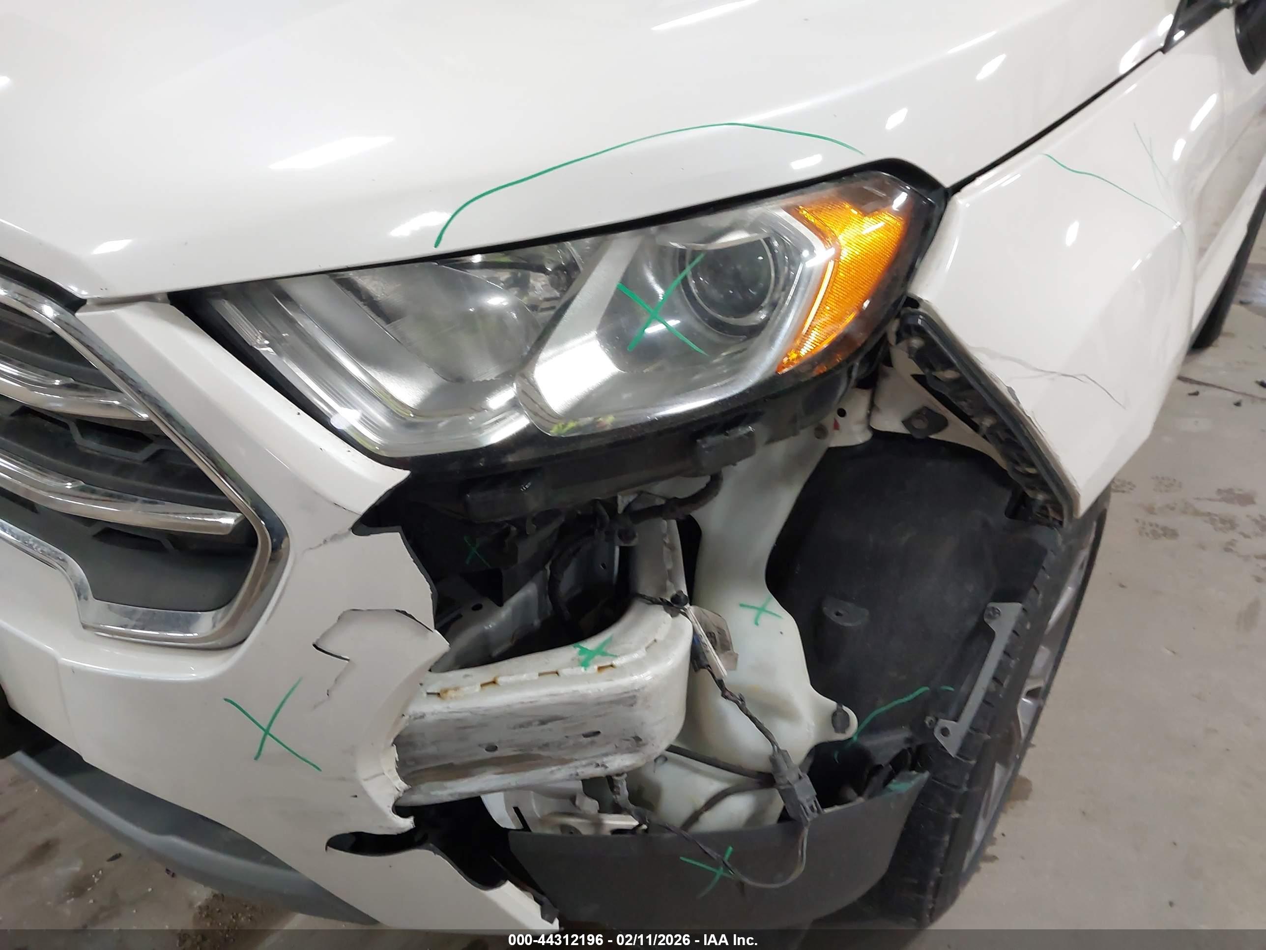 FORD ECOSPORT image 6