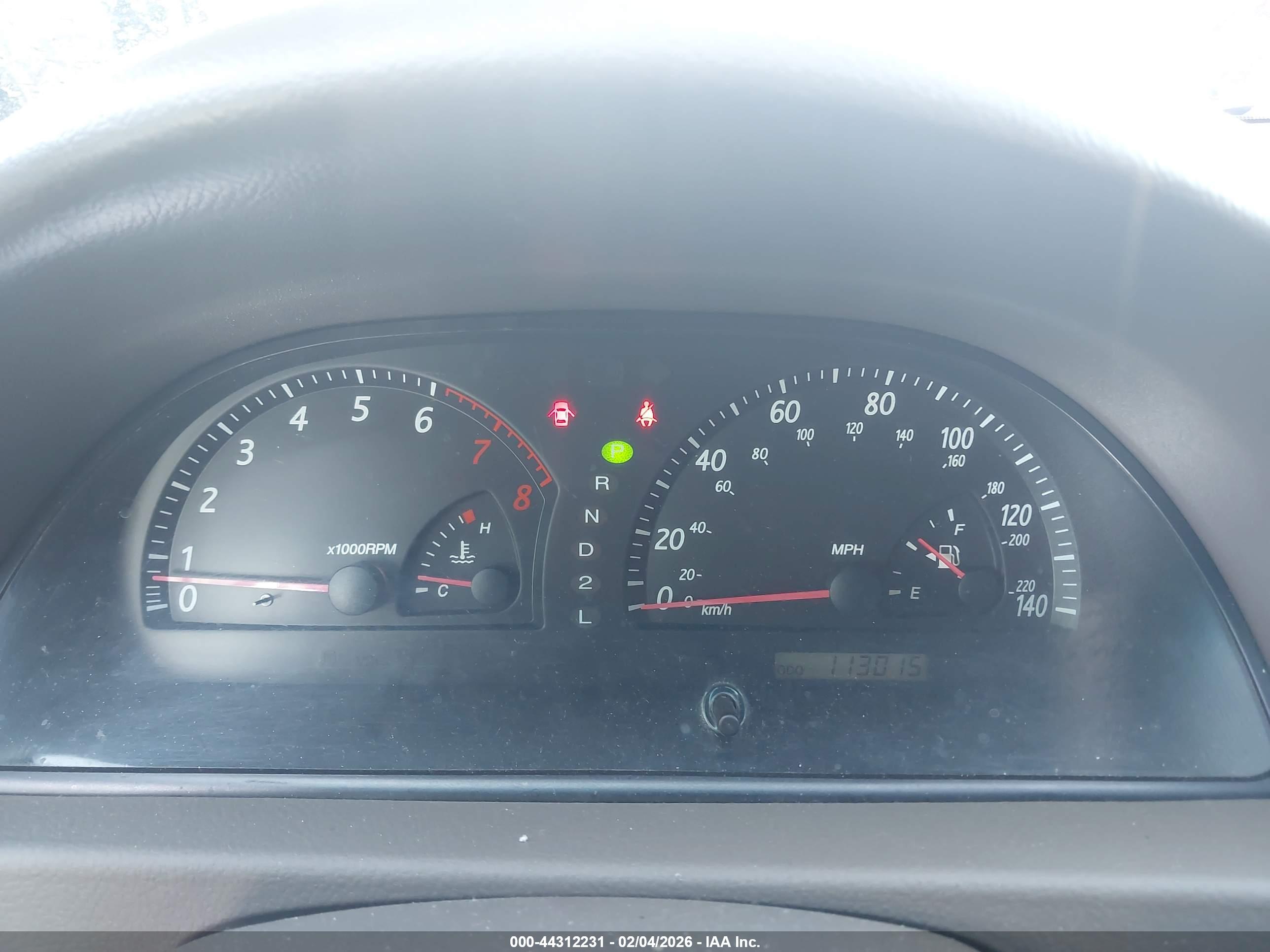 TOYOTA CAMRY image 7
