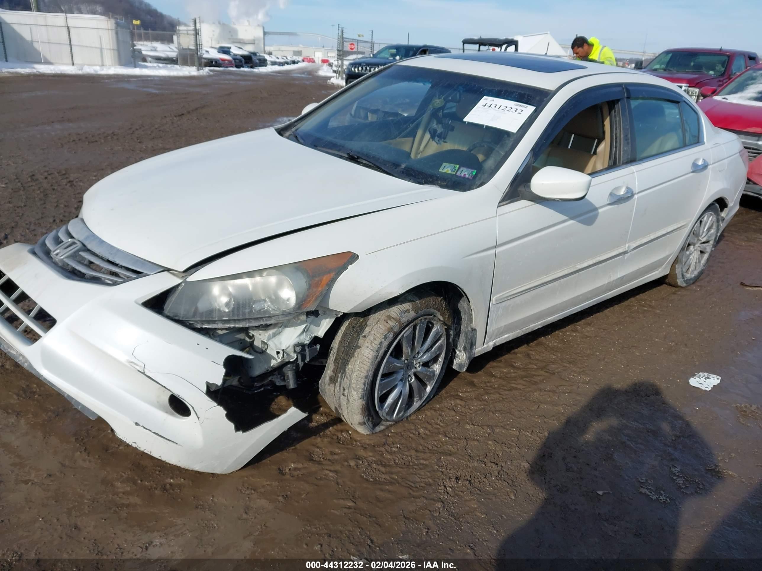HONDA ACCORD image 2