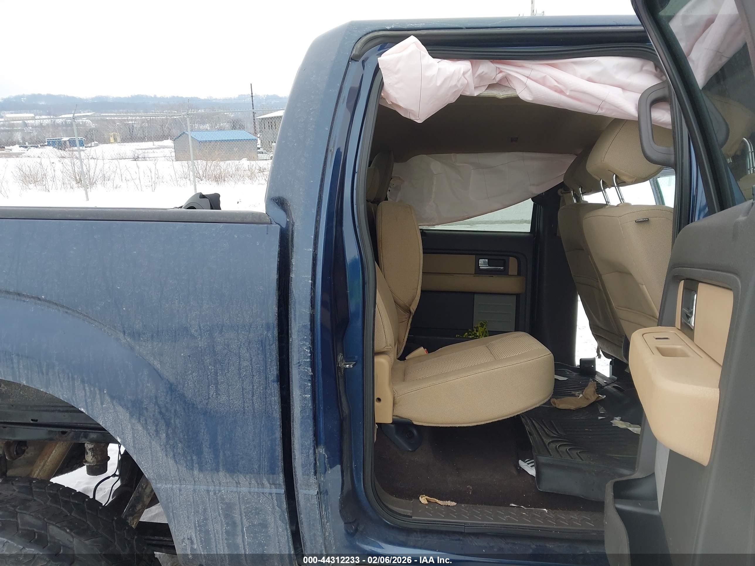 FORD F-150 image 8