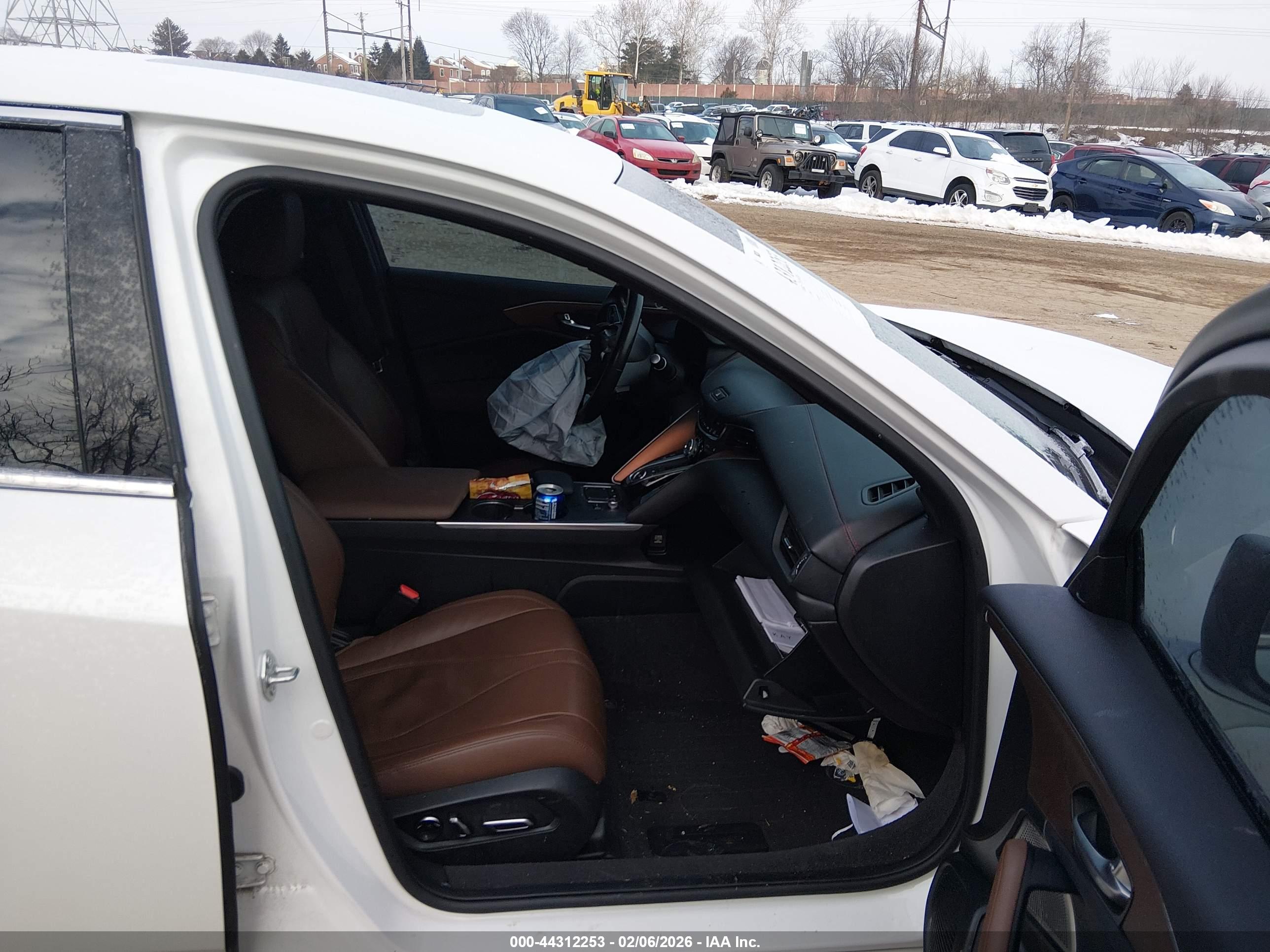 ACURA TLX image 5