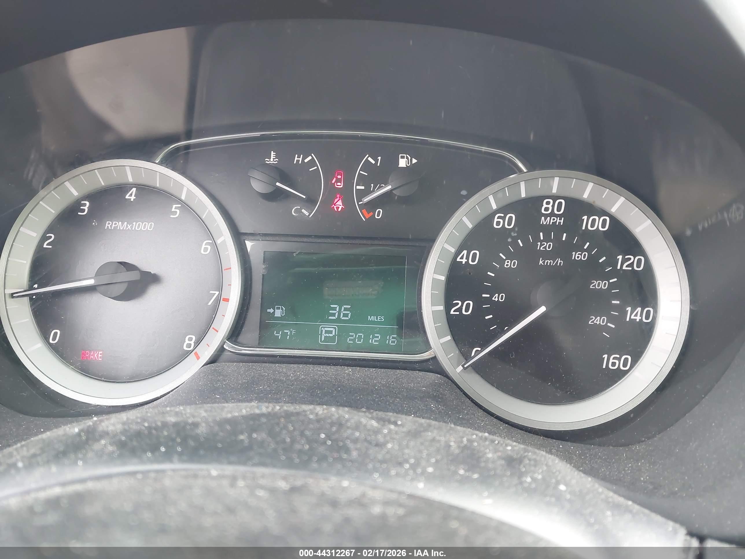 NISSAN SENTRA image 7