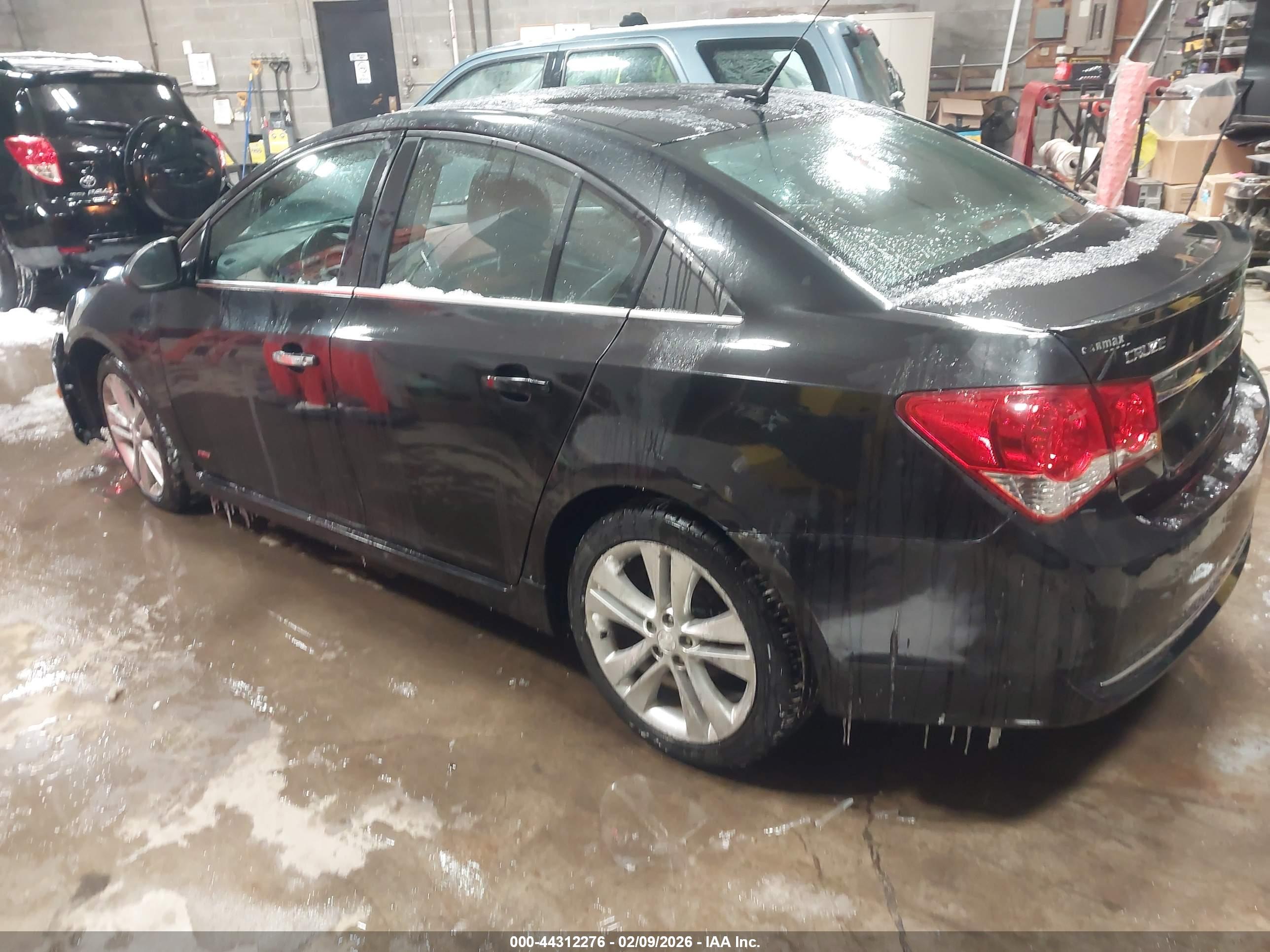 CHEVROLET CRUZE image 3