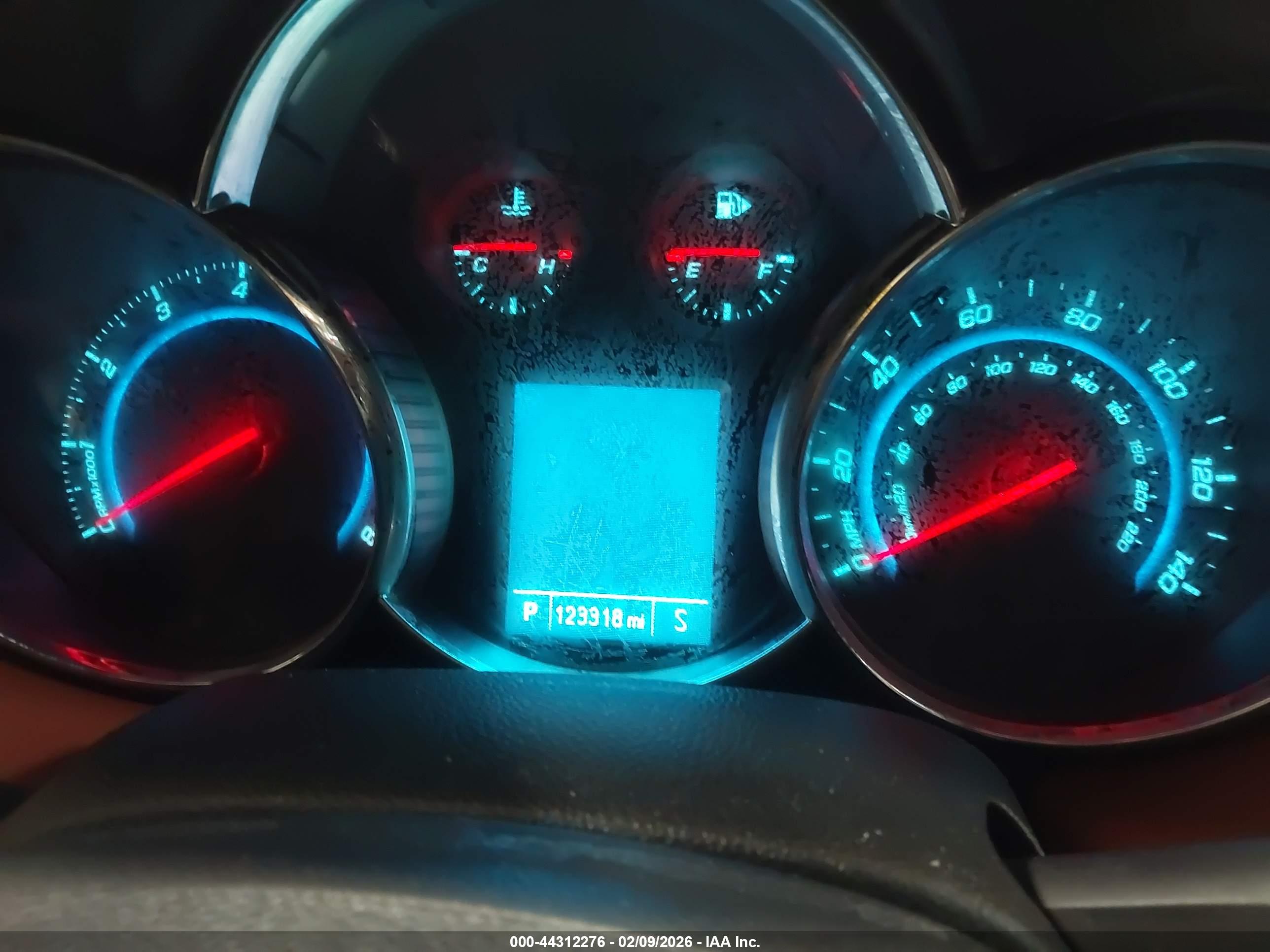 CHEVROLET CRUZE image 7