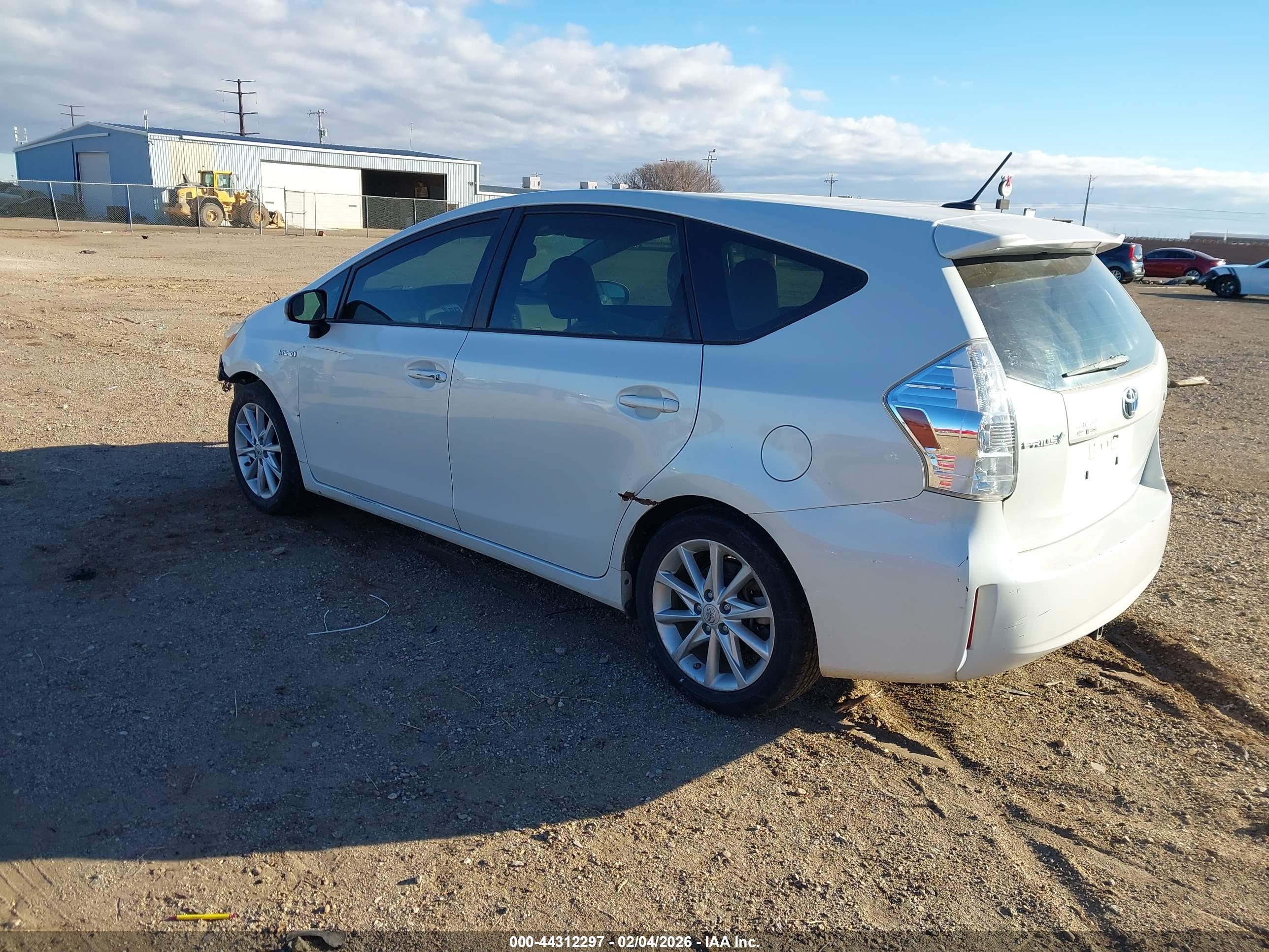 TOYOTA PRIUS image 3