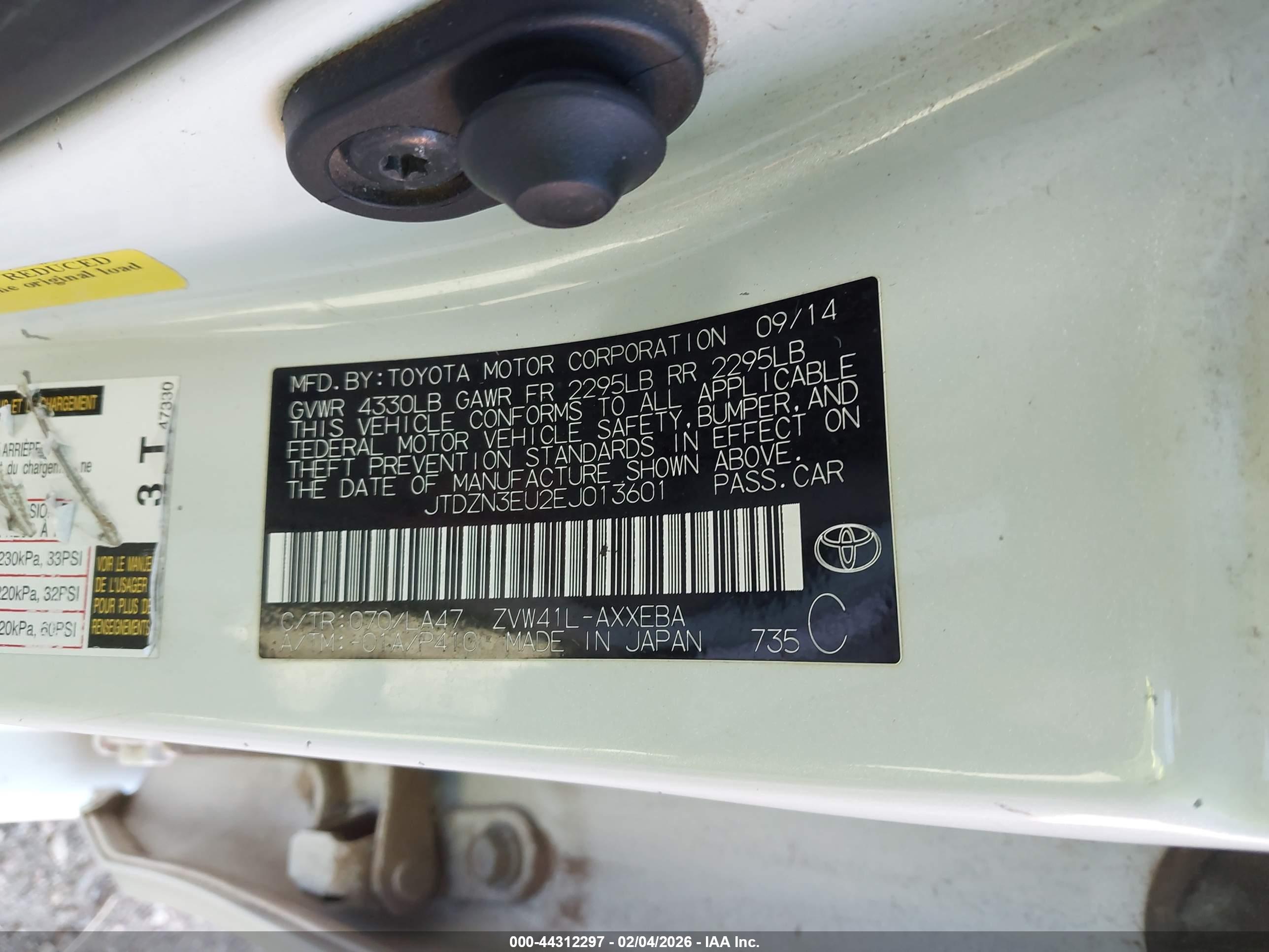 TOYOTA PRIUS image 9