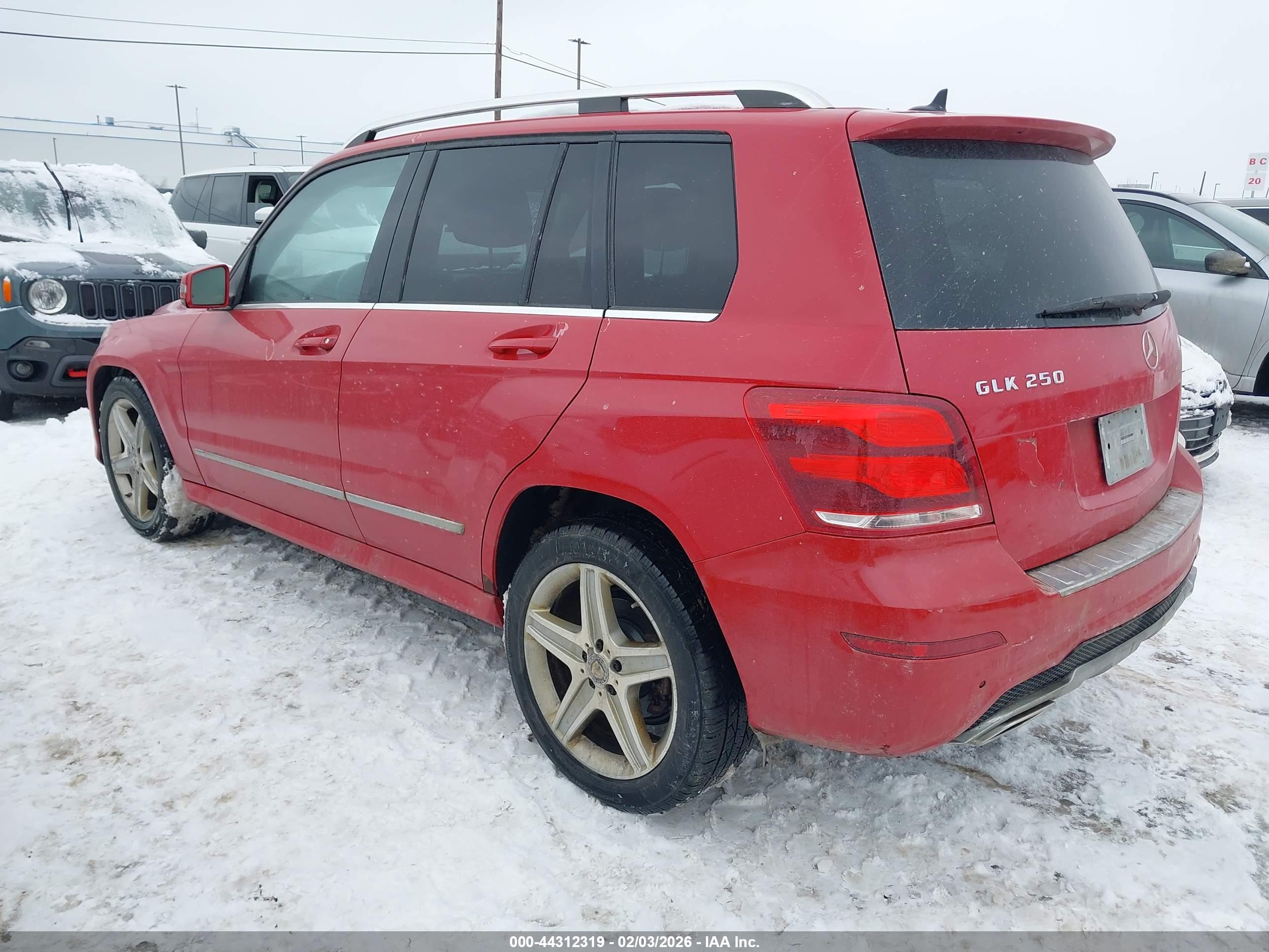 MERCEDES-BENZ GLK image 3