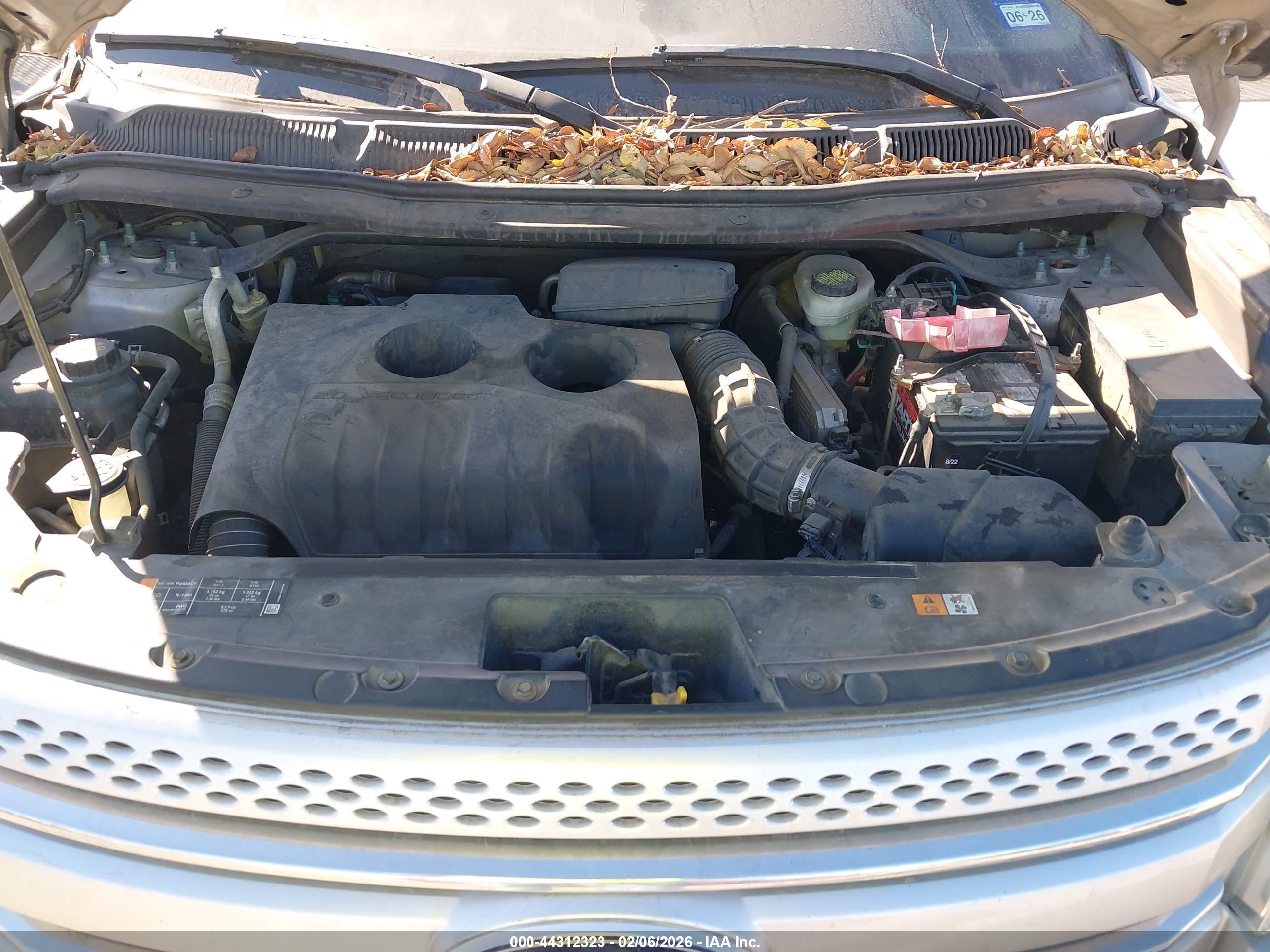 FORD EXPLORER image 10