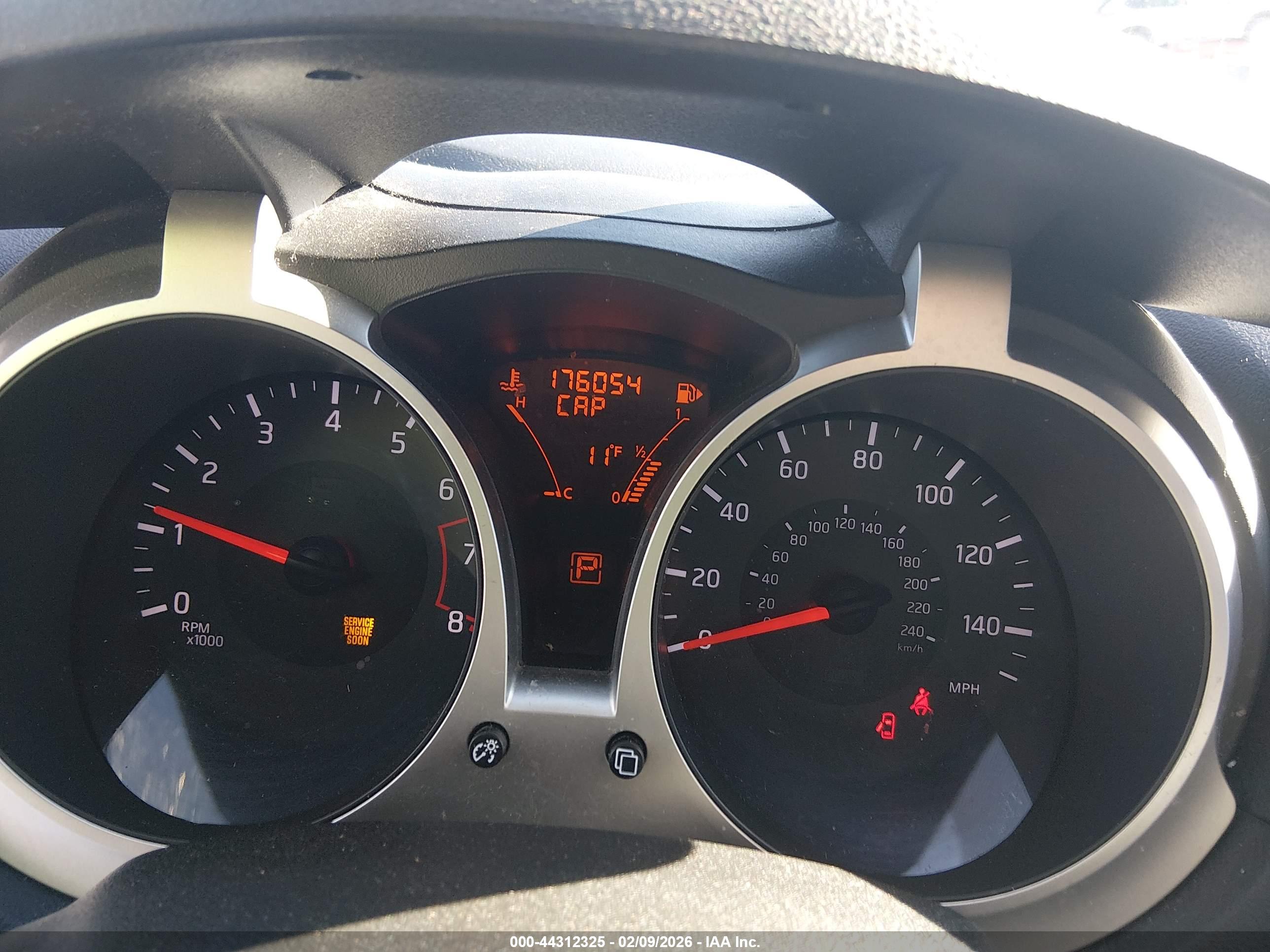 NISSAN JUKE image 7
