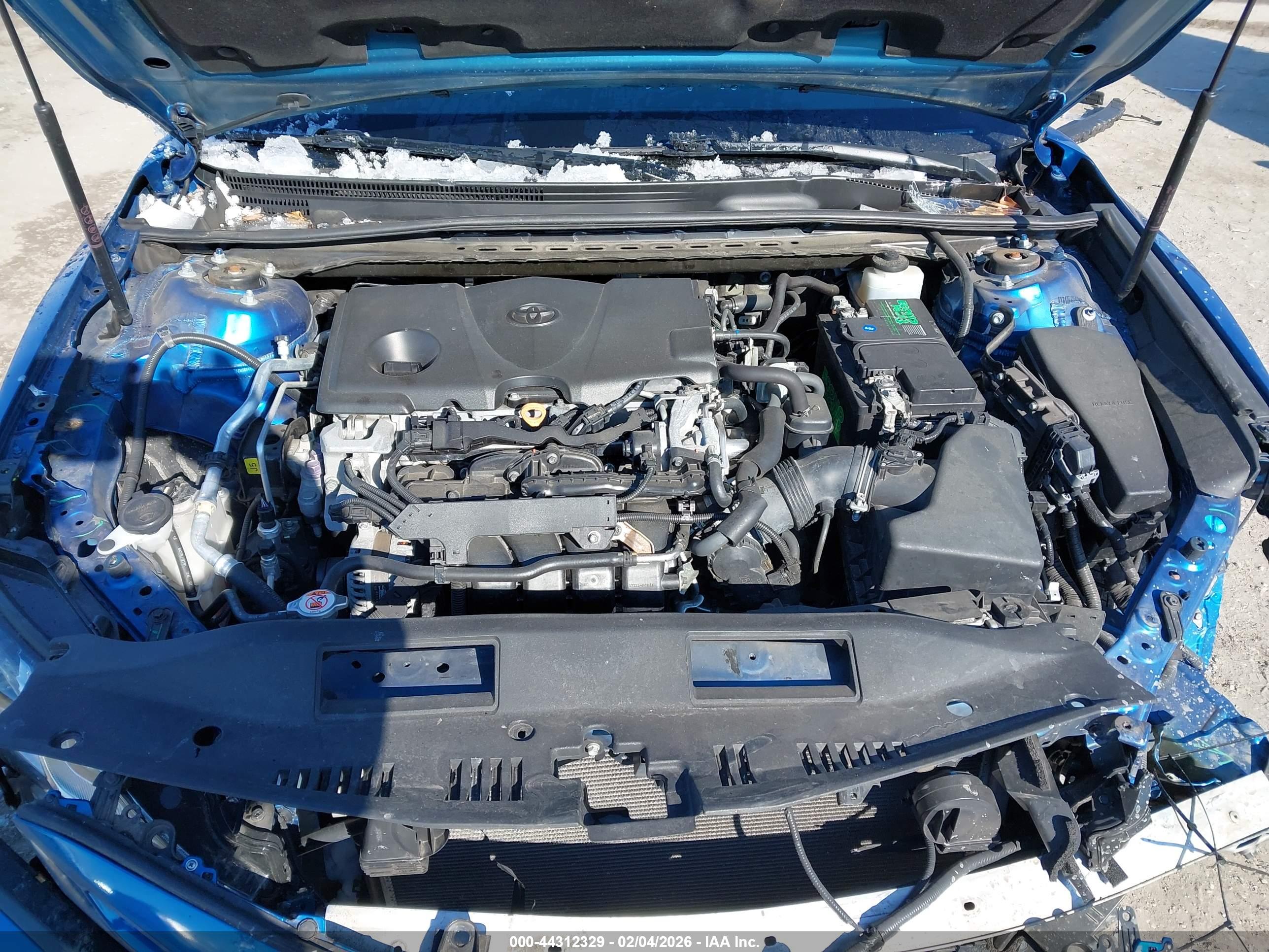TOYOTA CAMRY image 10