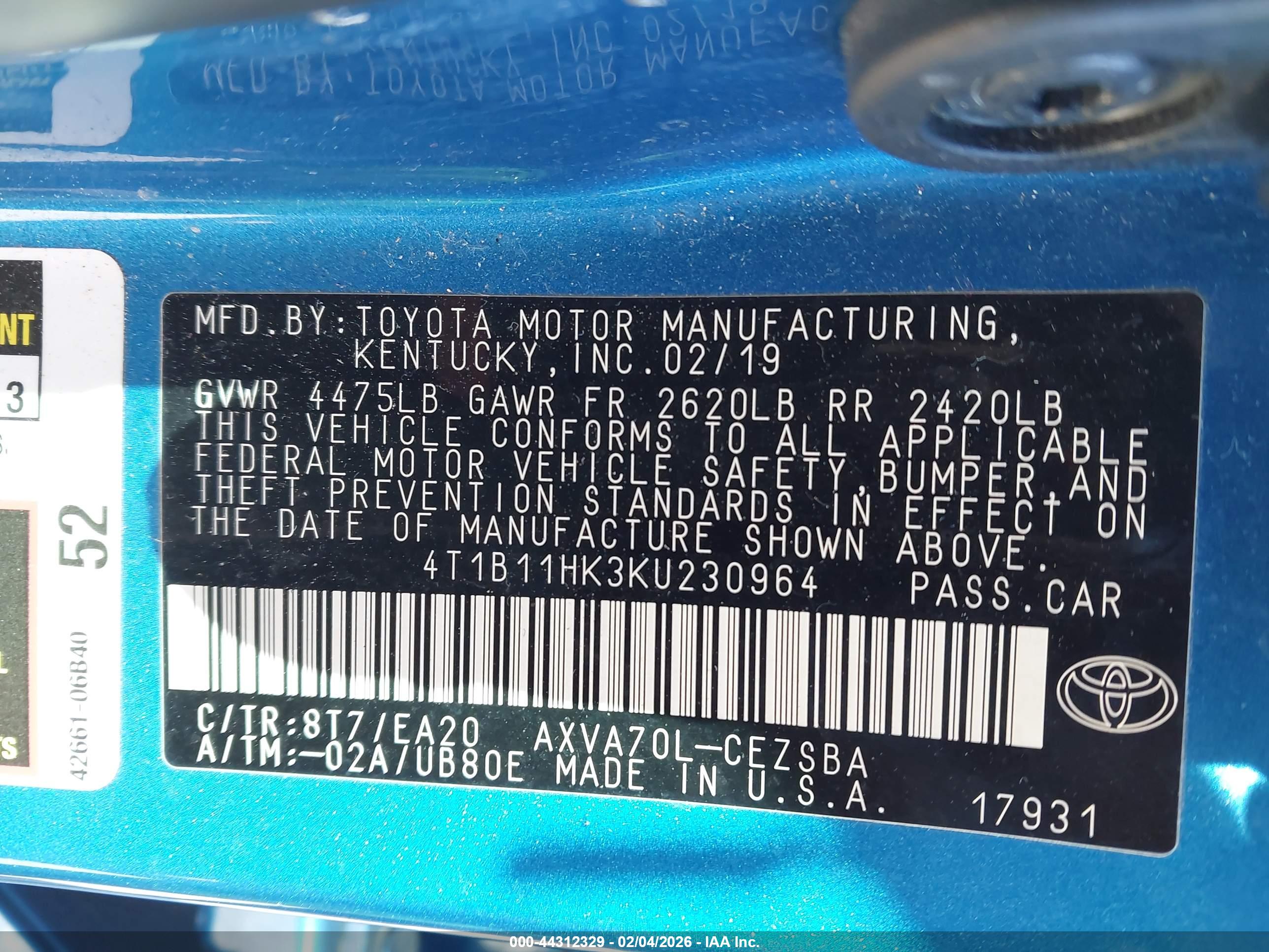 TOYOTA CAMRY image 9