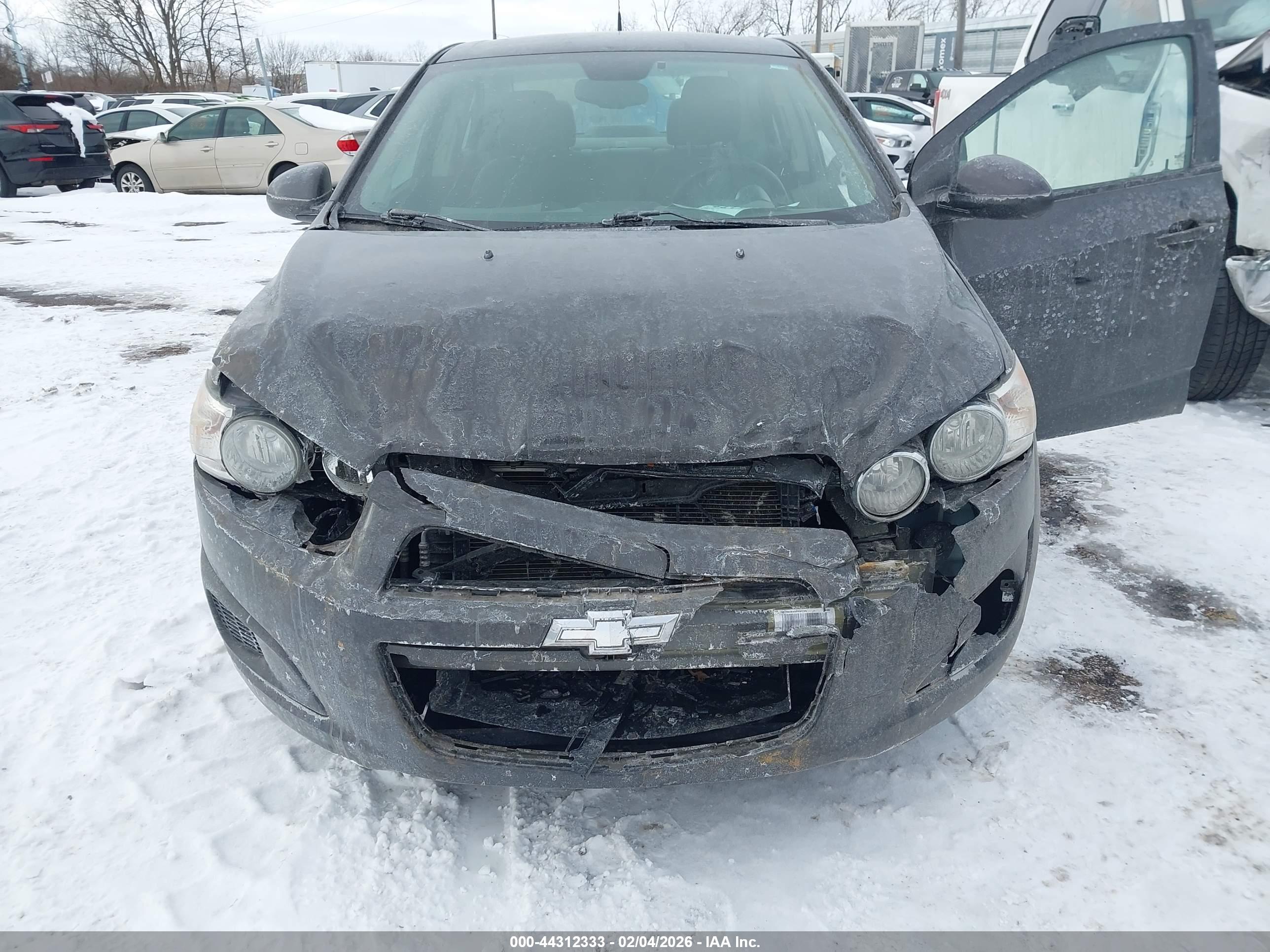 CHEVROLET SONIC image 6
