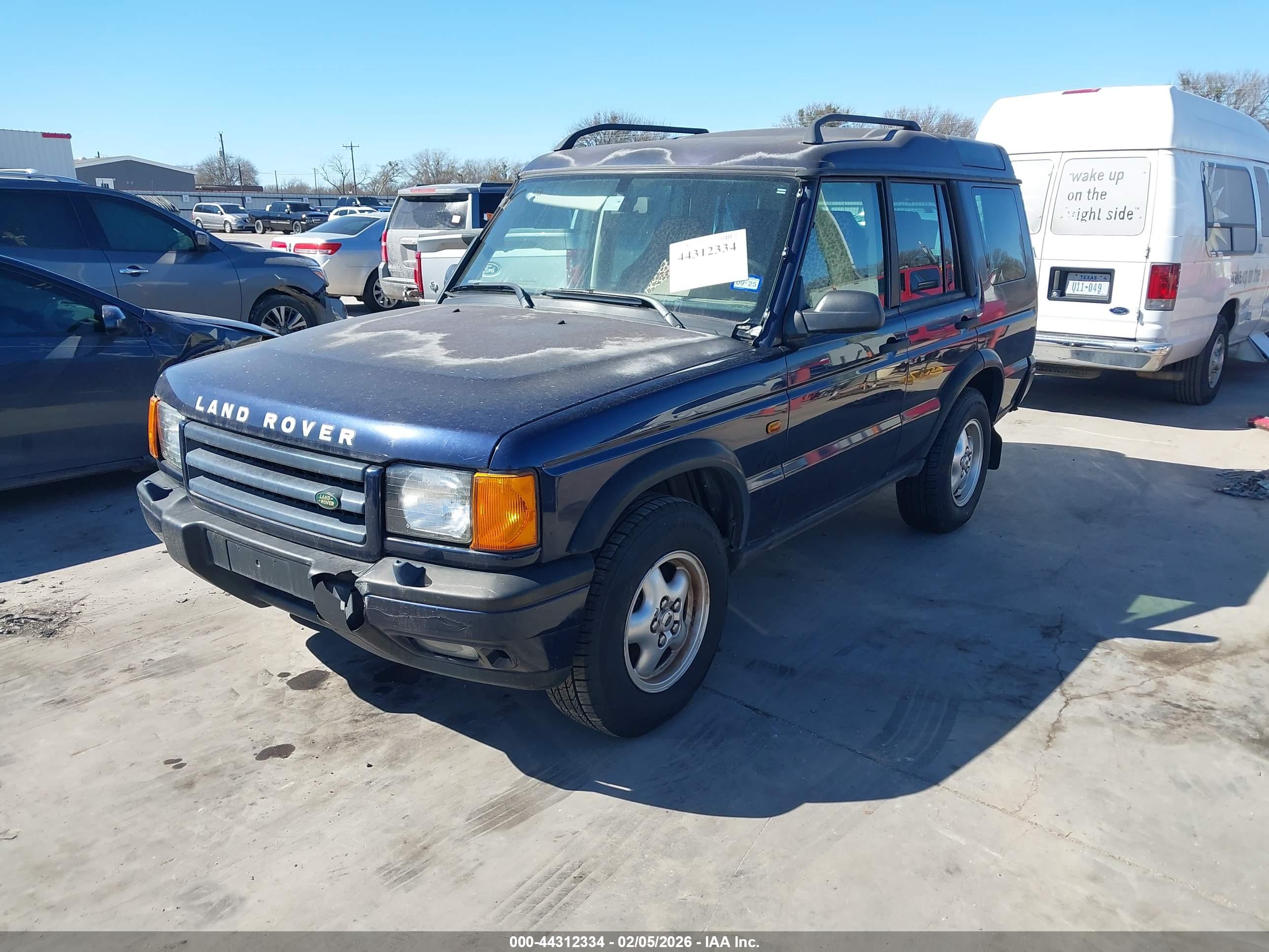 LAND ROVER image 2
