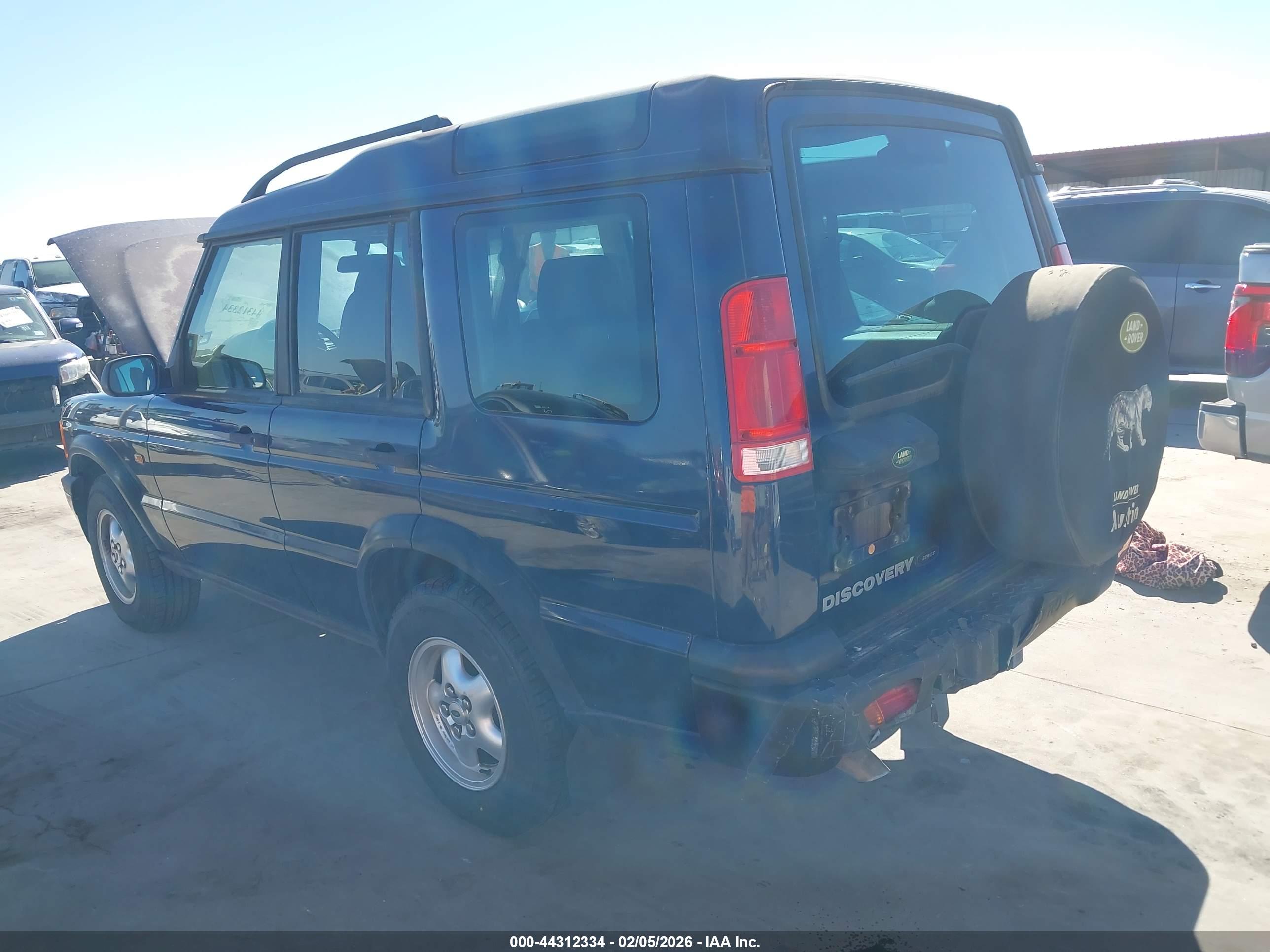 LAND ROVER image 3