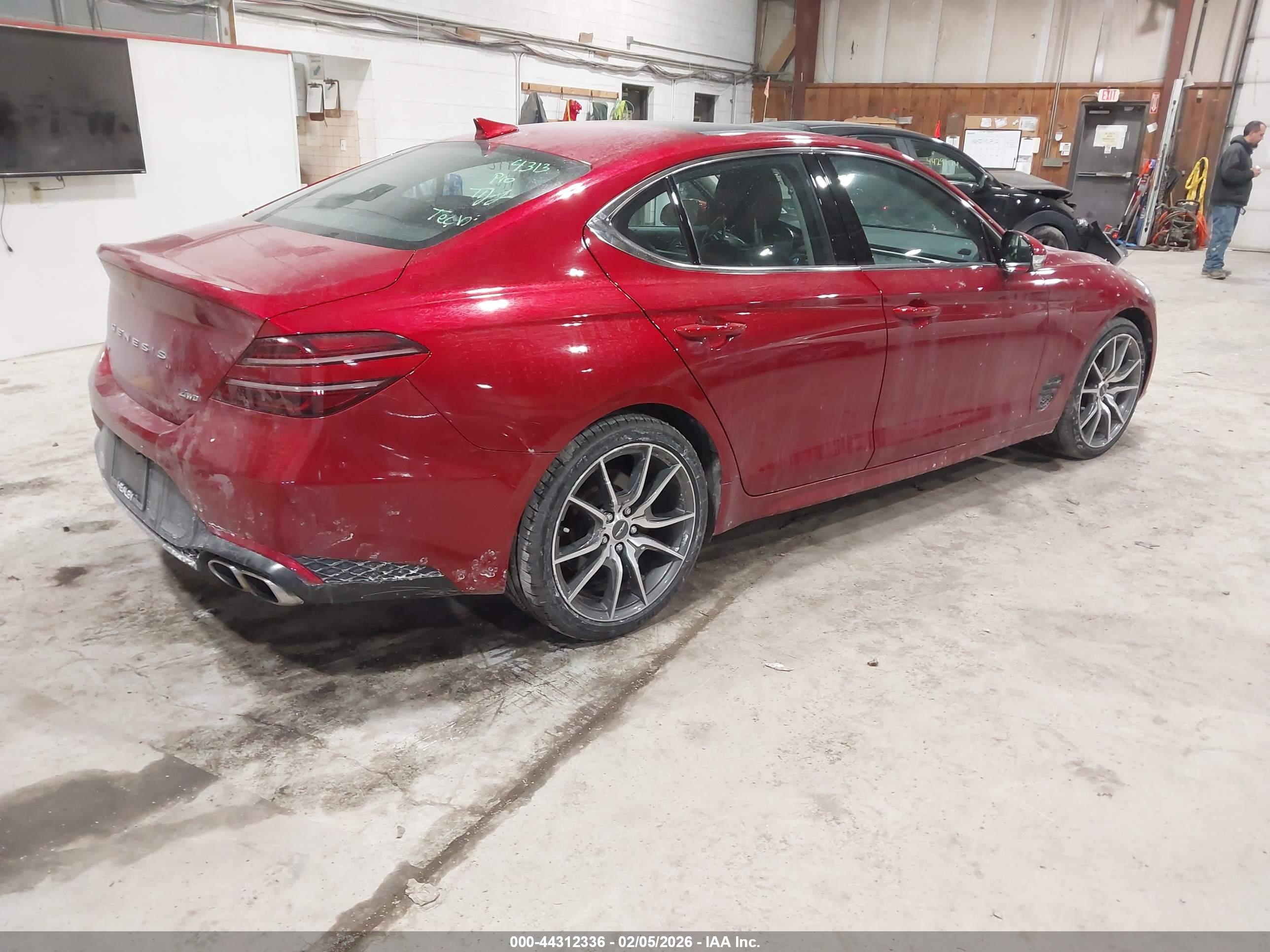 GENESIS G70 image 4