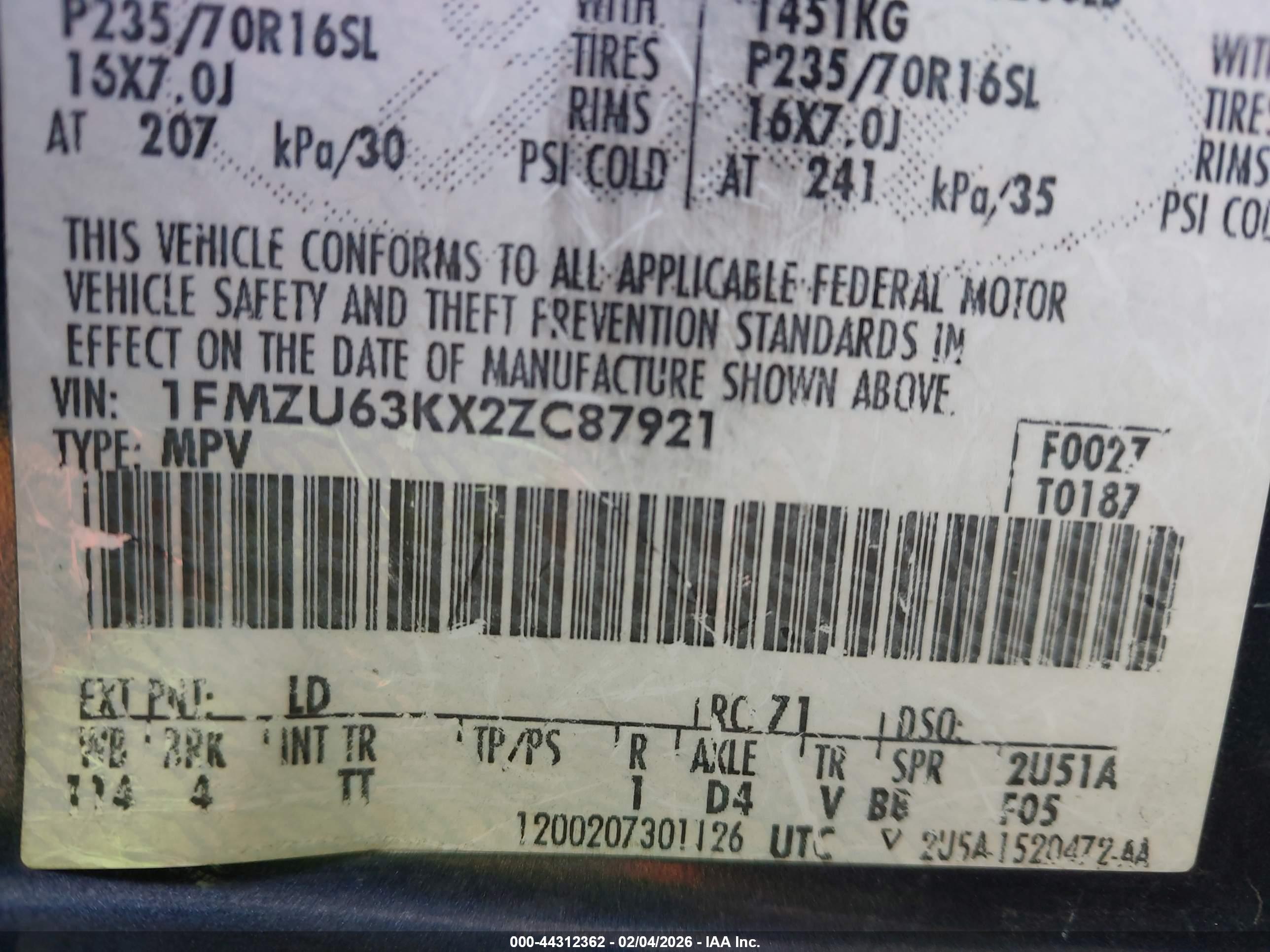 FORD EXPLORER image 9