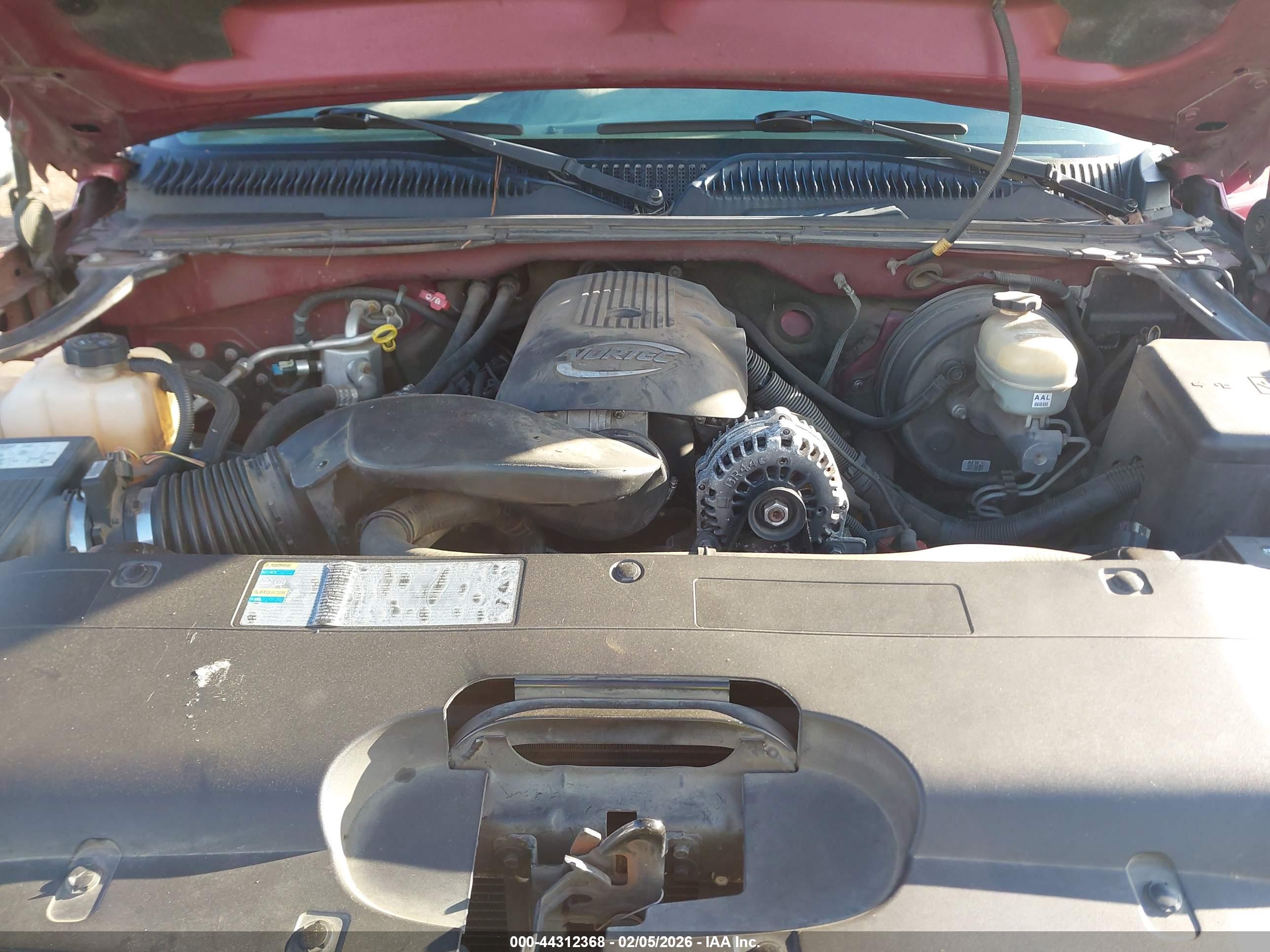 CHEVROLET SILVERADO image 10
