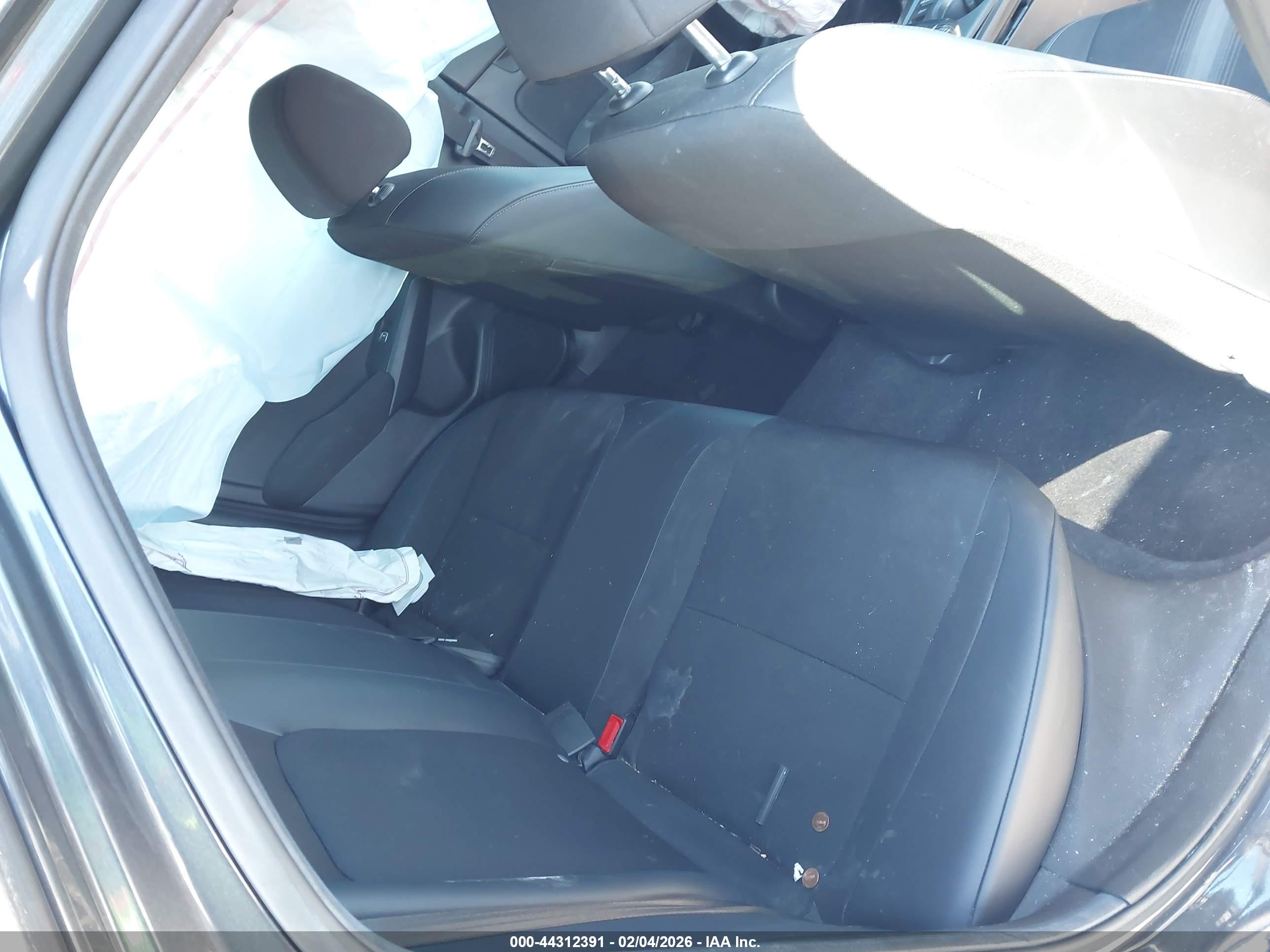 HONDA CIVIC image 8
