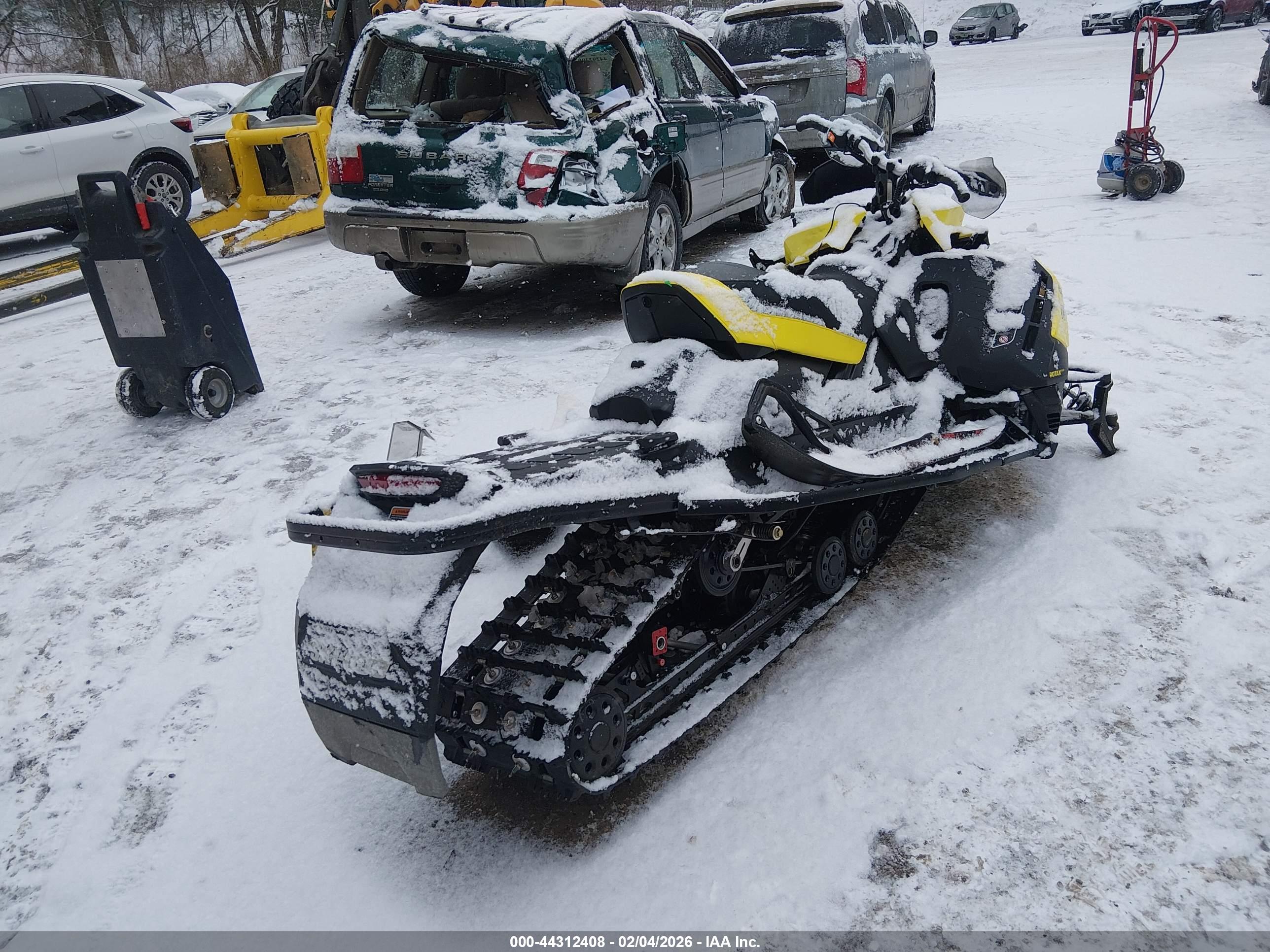 SKI-DOO RENEGADE image 4