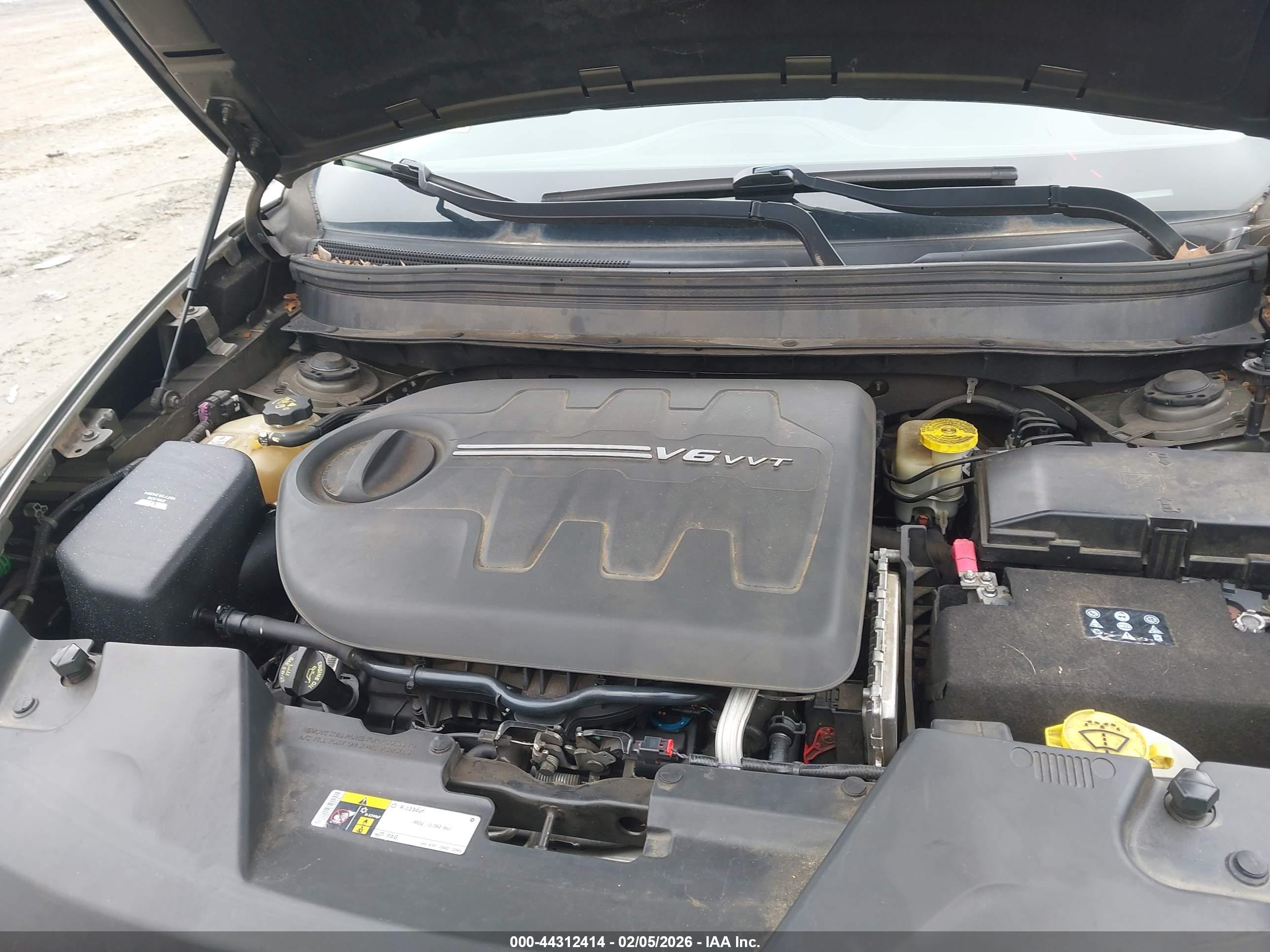 JEEP CHEROKEE image 10