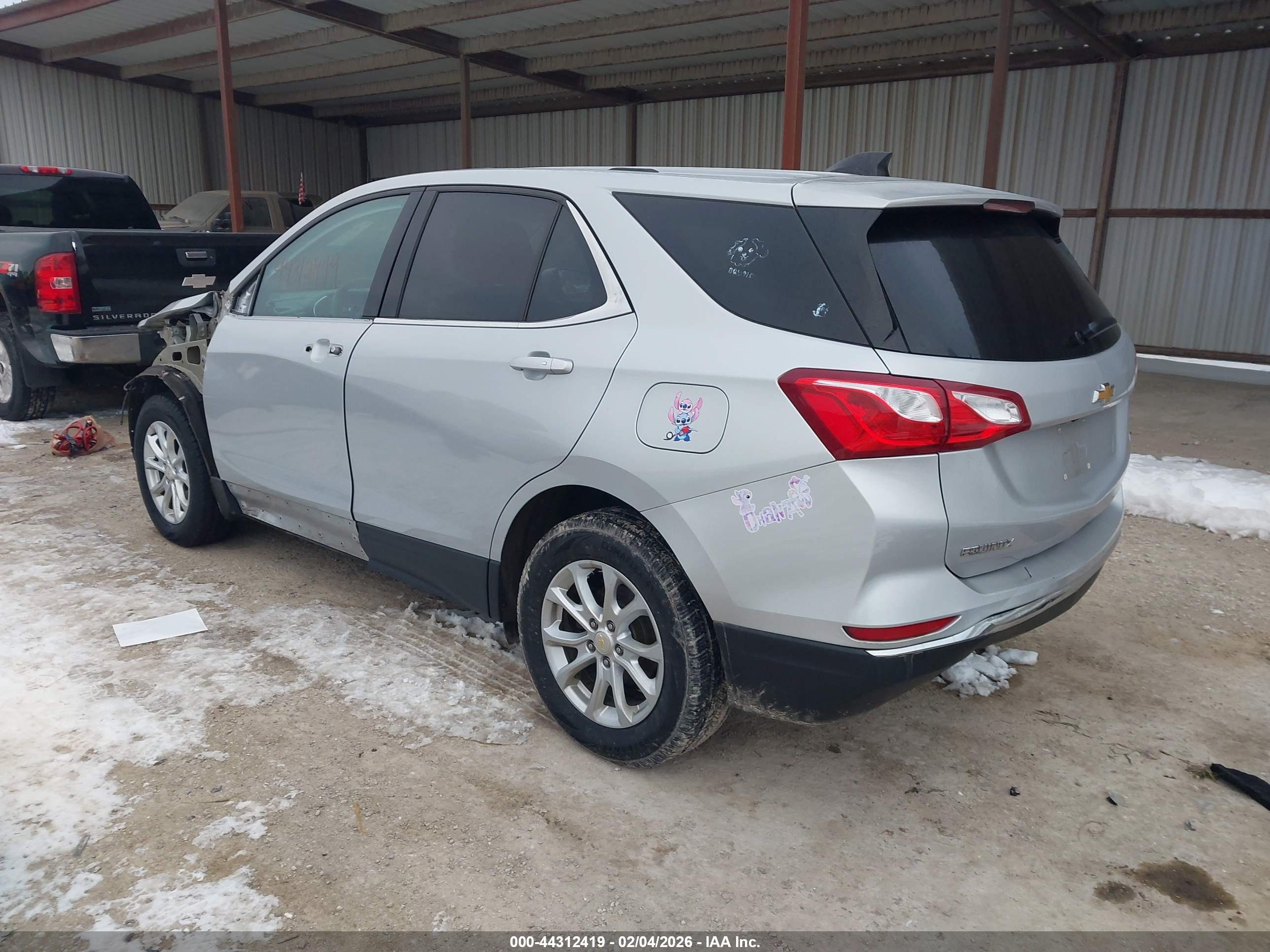 CHEVROLET EQUINOX image 3