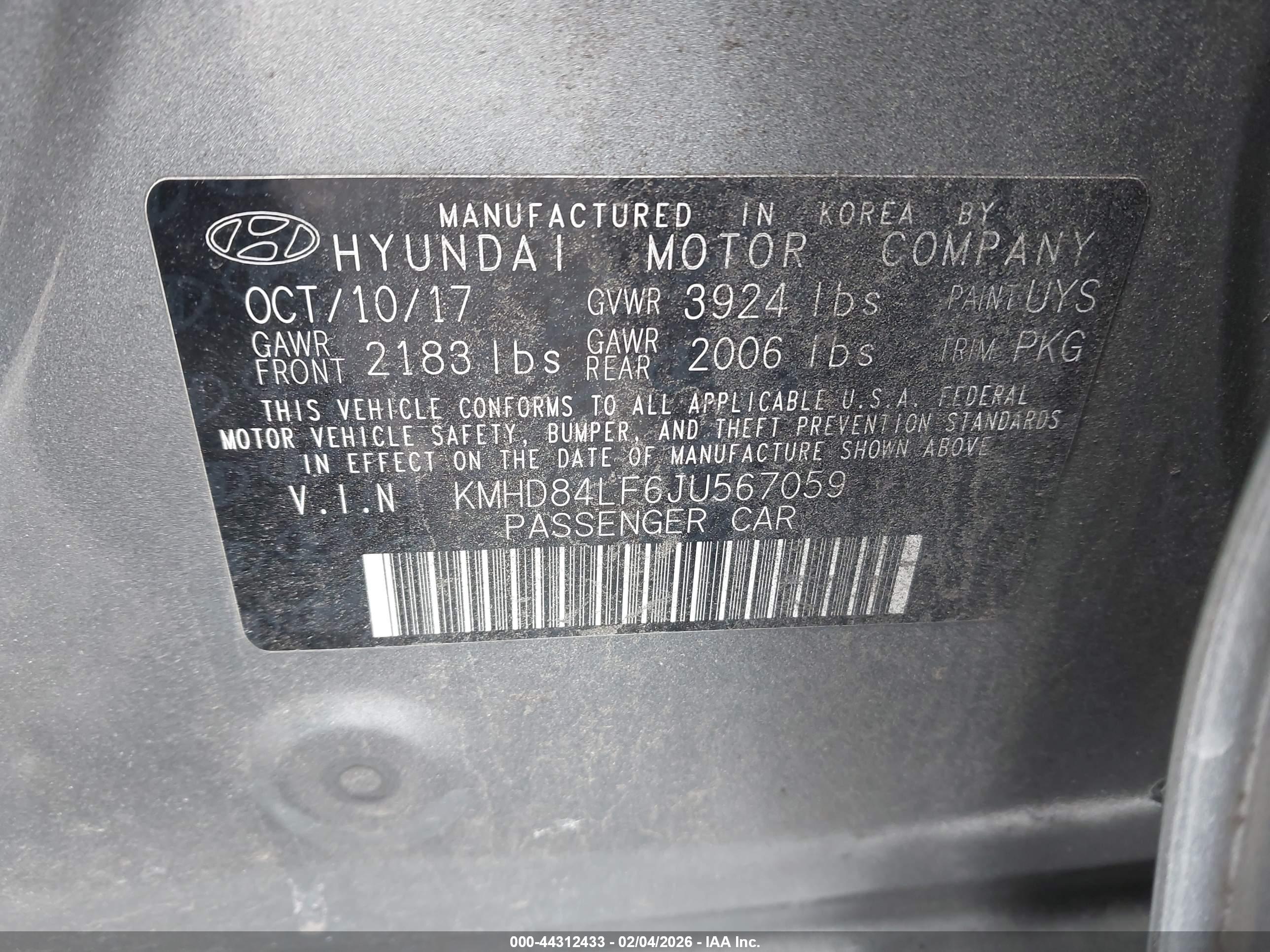 HYUNDAI ELANTRA image 9