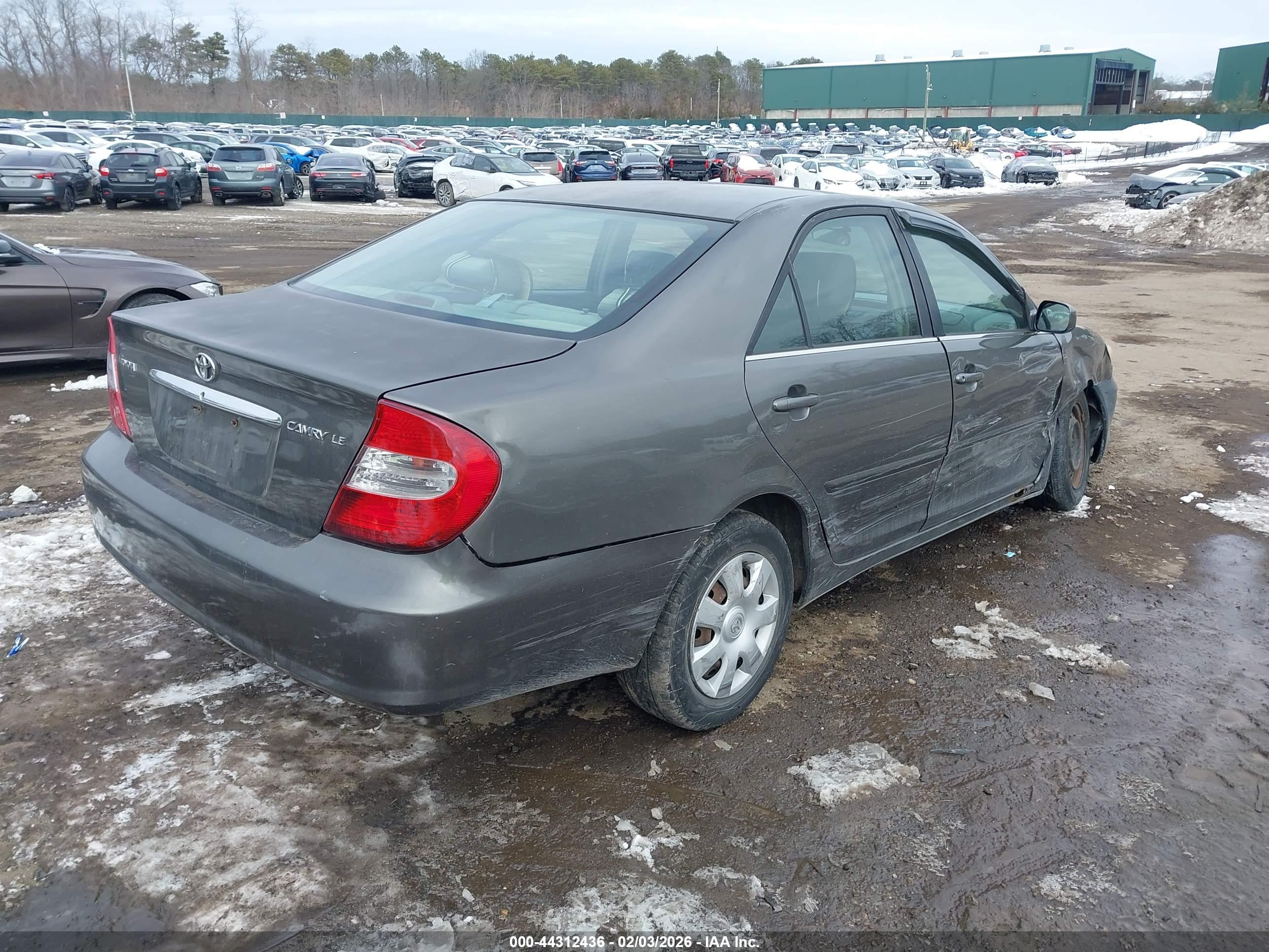 TOYOTA CAMRY image 4