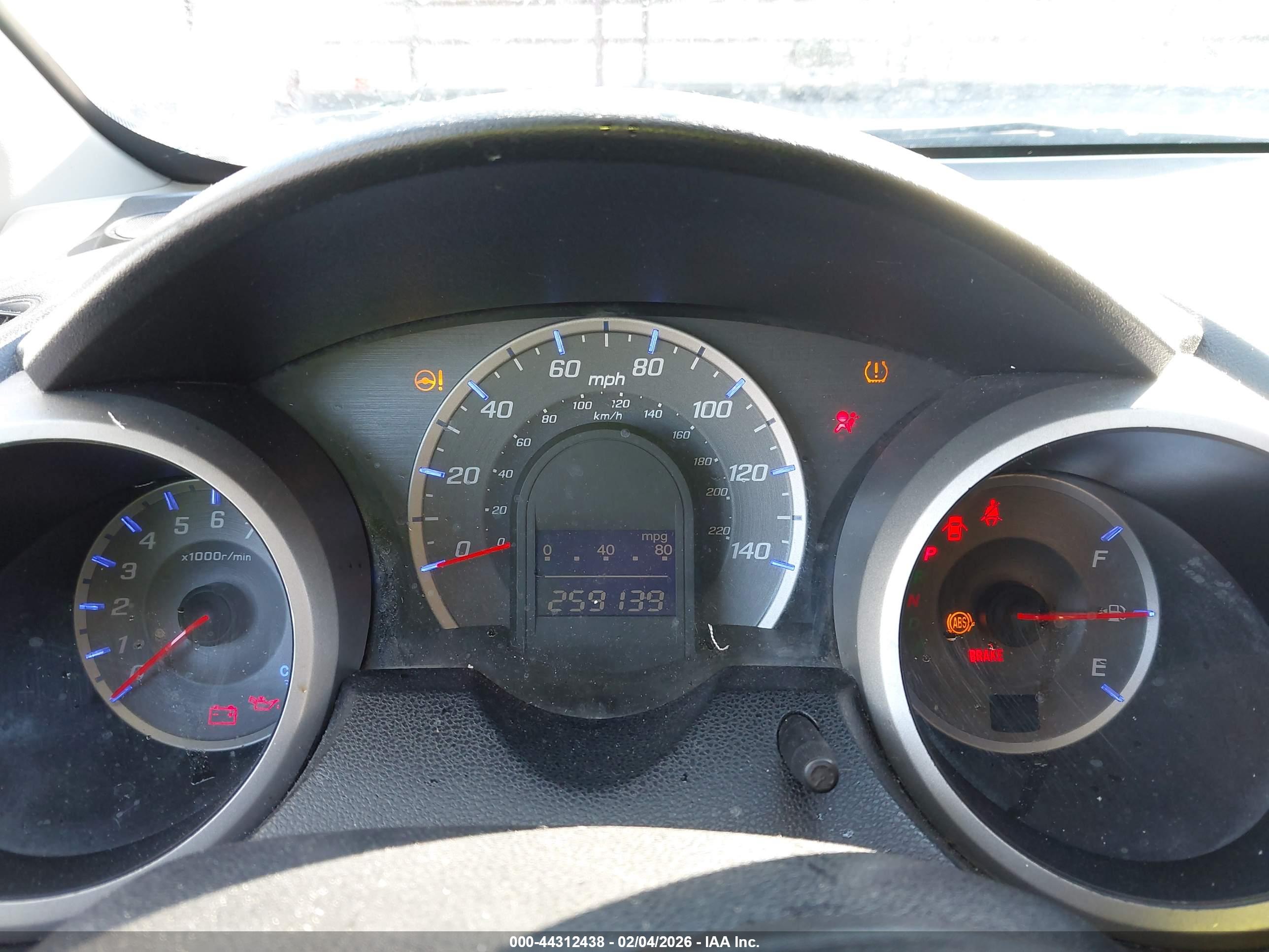 HONDA FIT image 7