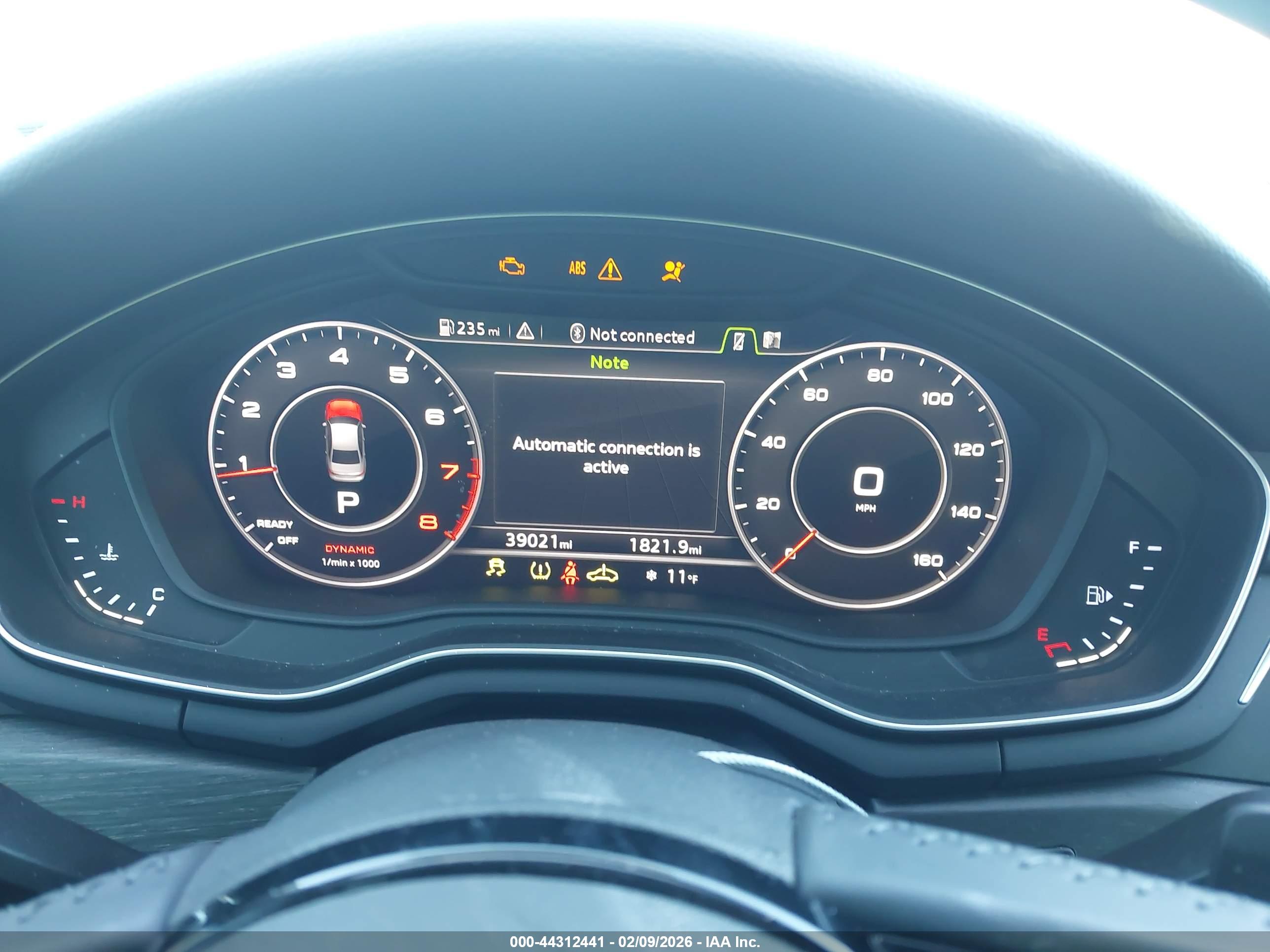 AUDI A4 image 7