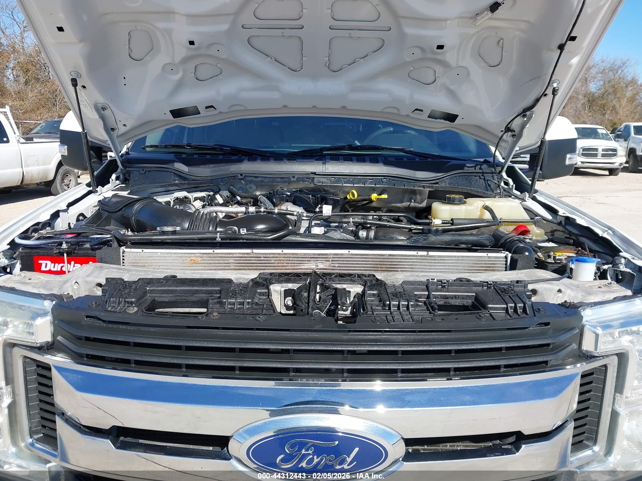 FORD F-350 image 10