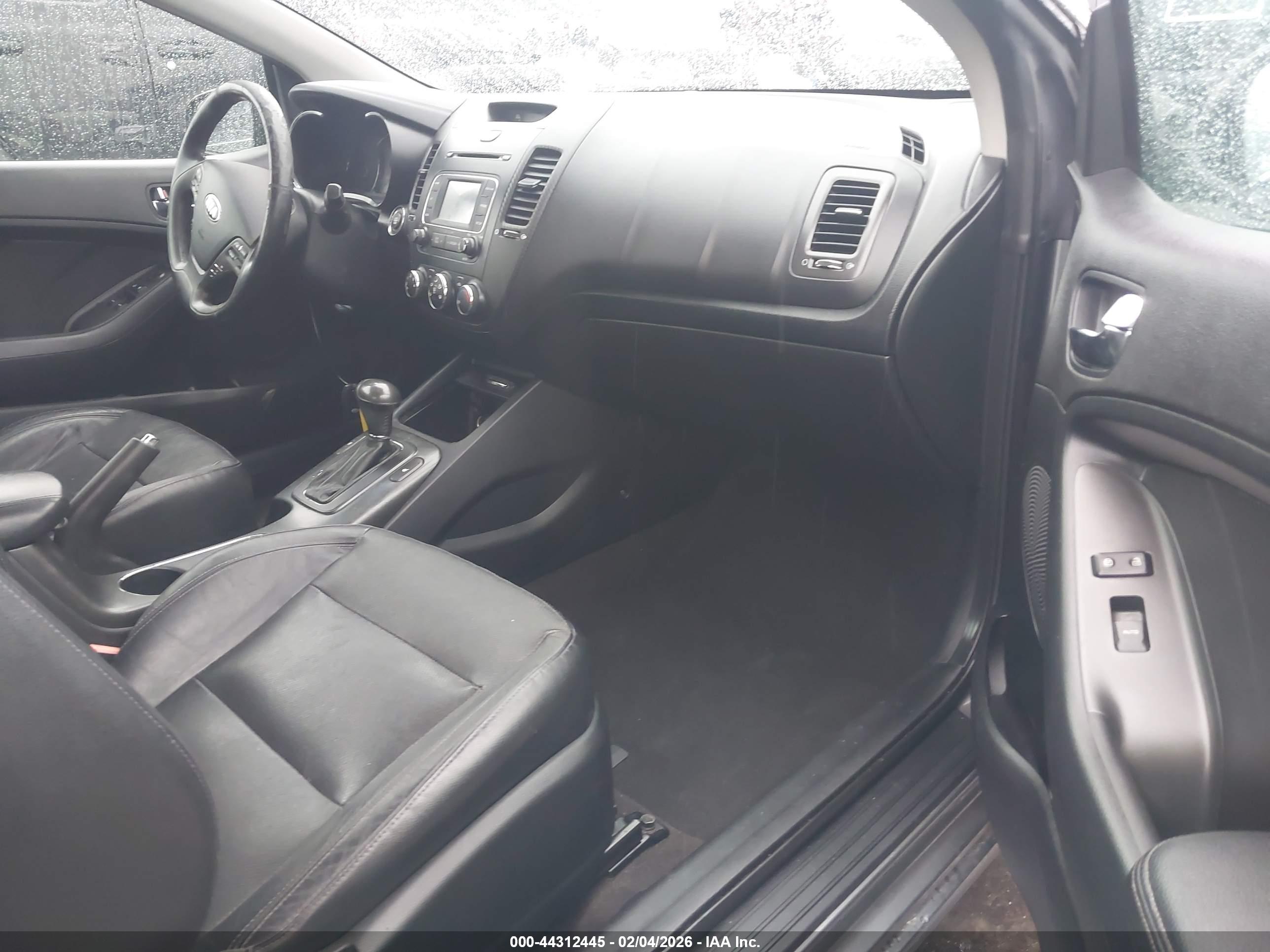 KIA FORTE image 5