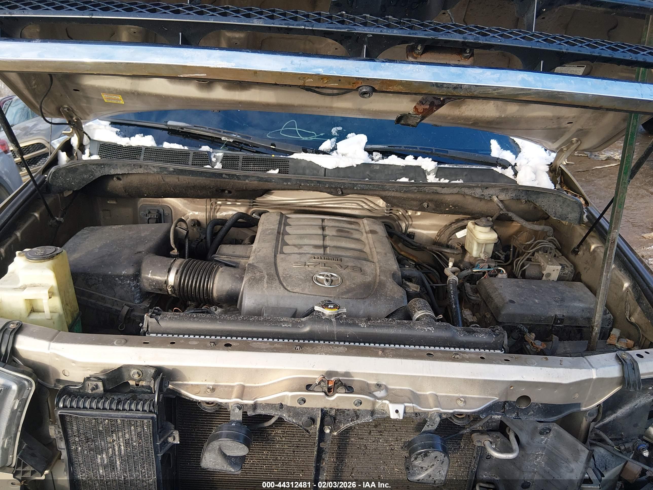 TOYOTA TUNDRA image 10