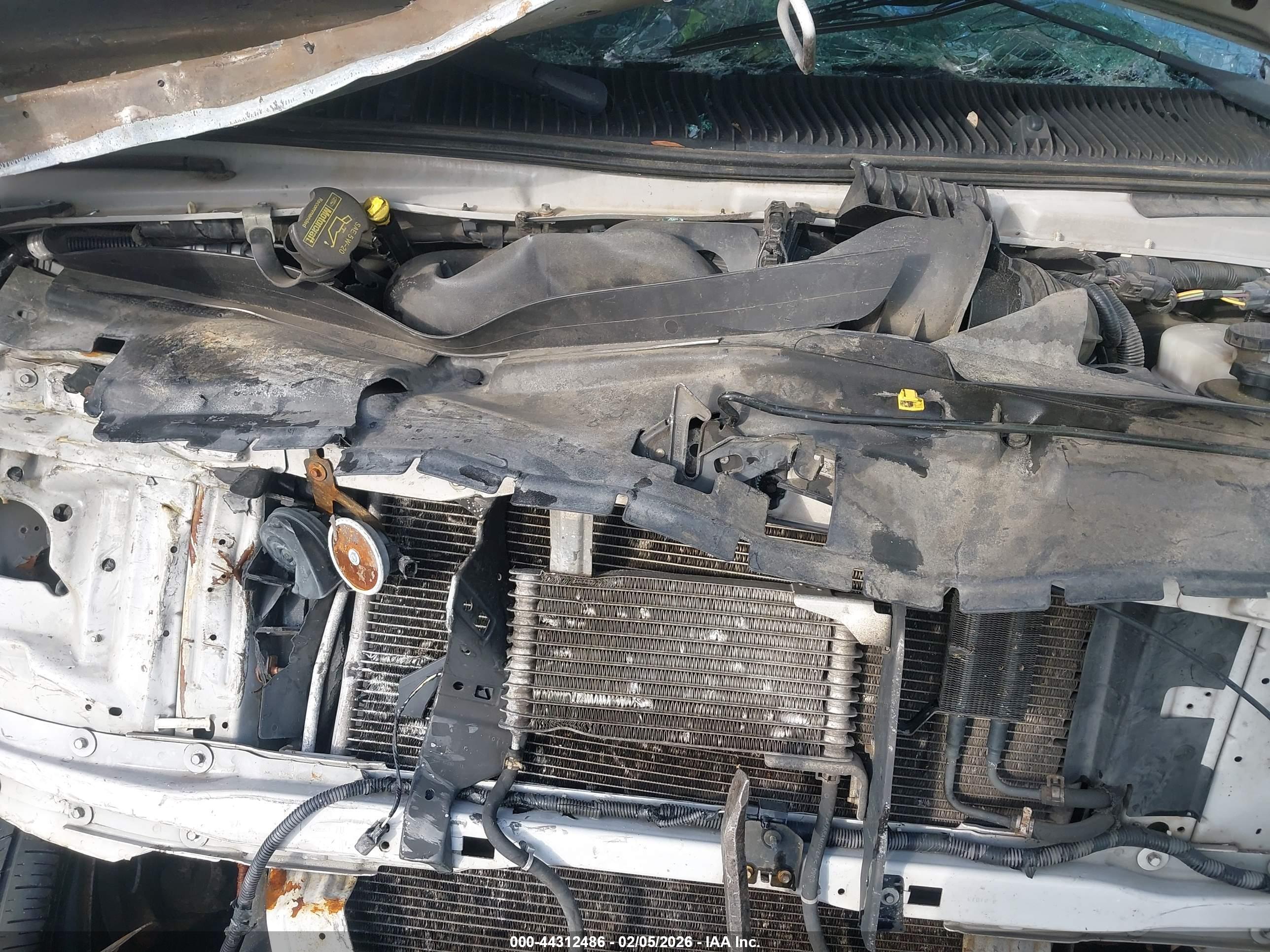 FORD E-250 image 10