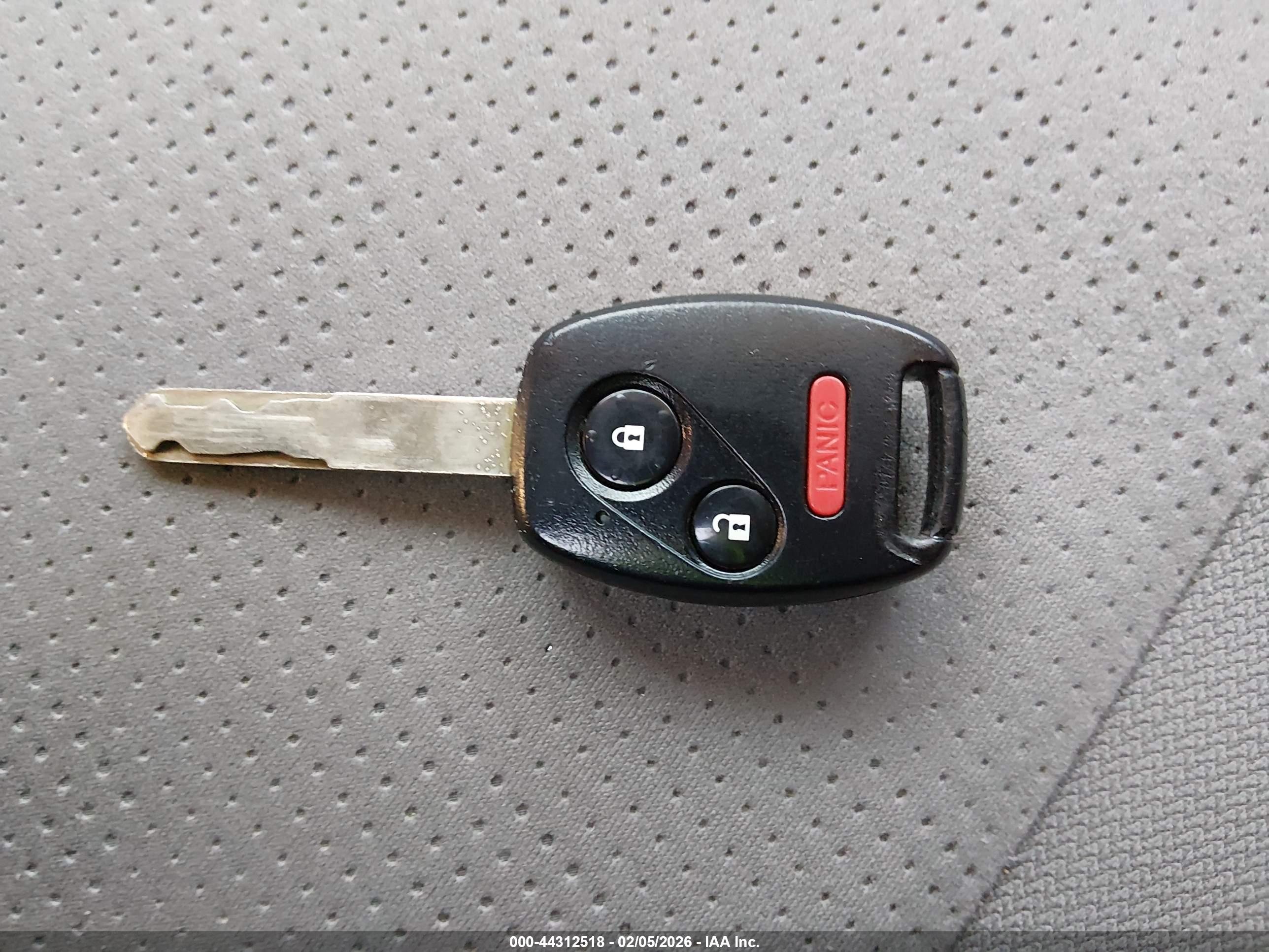 HONDA CR-V image 11