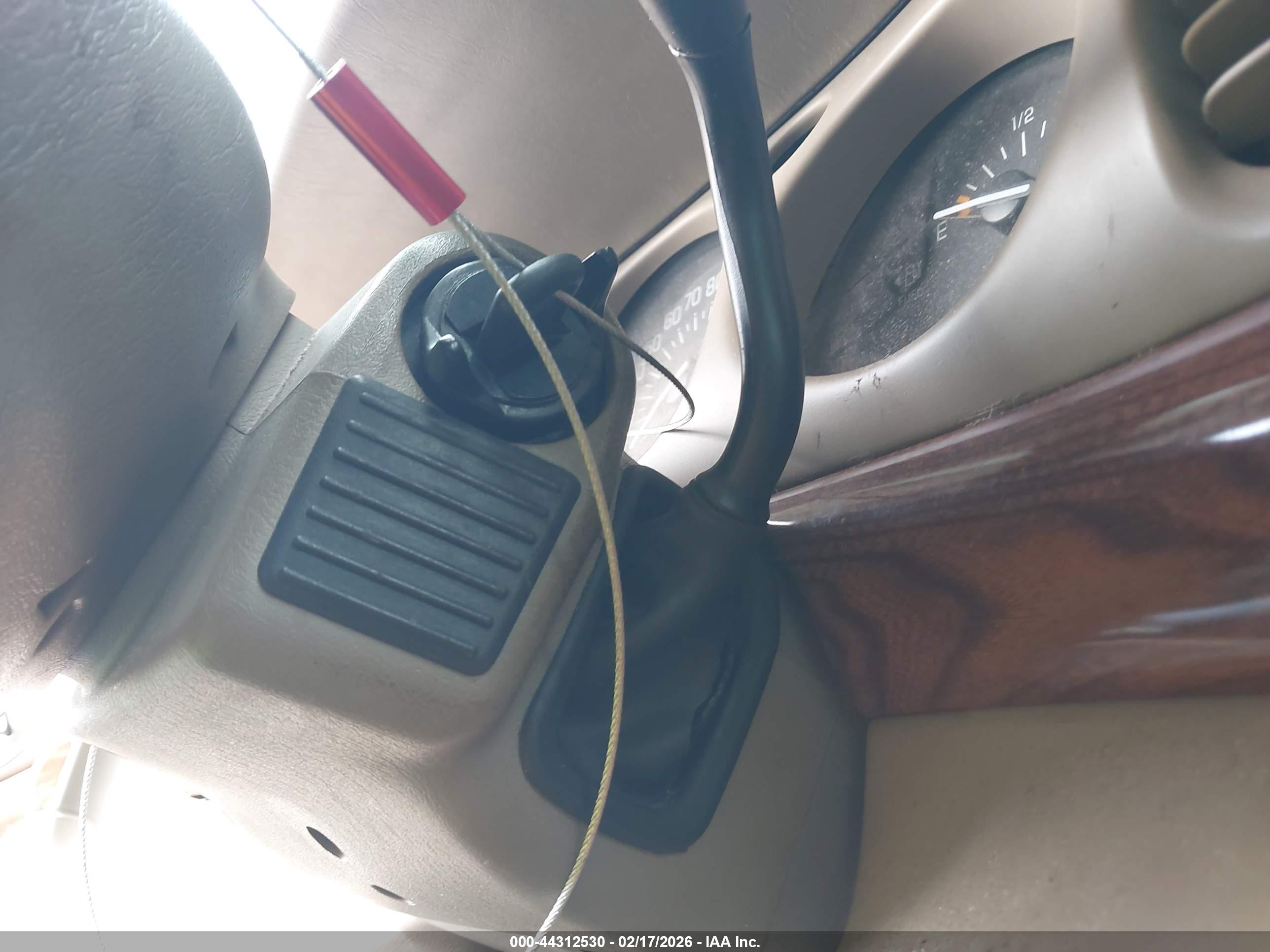 BUICK LESABRE image 11